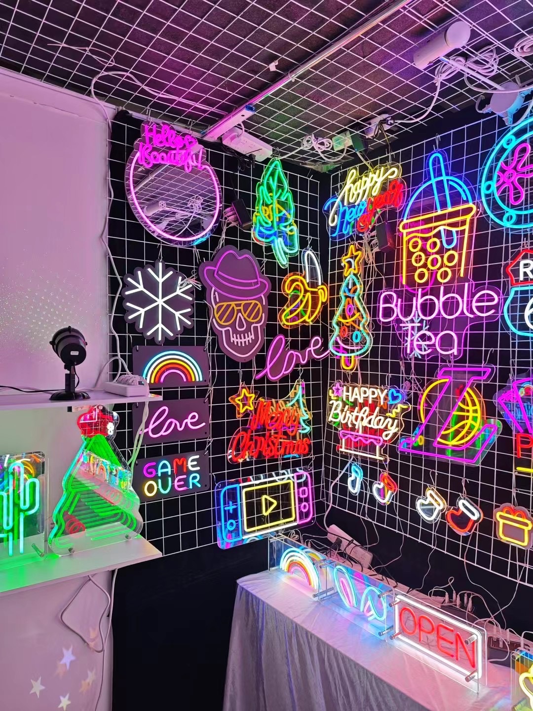 跨境电商专供霓虹灯diy装饰生日快乐灯发光字母灯氛围灯led霓虹灯详情图4