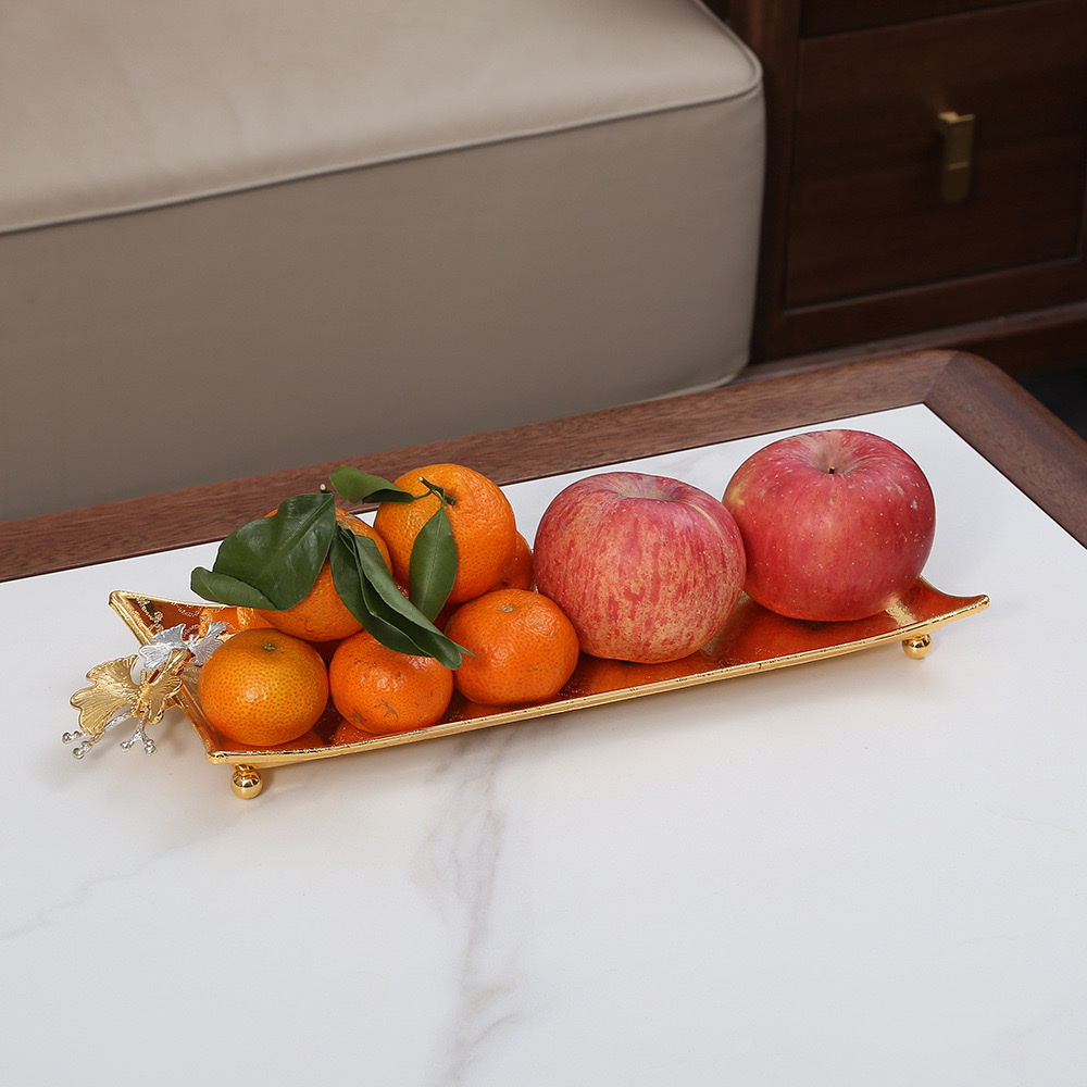 European-style iron towel square plate, home living room coffee table, hotel tray, handicrafts, ornaments, snacks, cake plates, fruit plates, fruit trays detail image 3