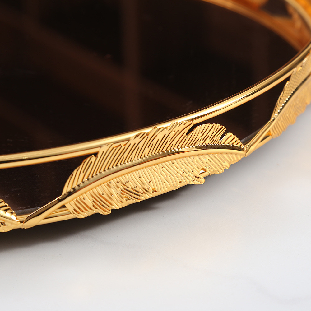European-style light luxury household metal mirror tray, wedding ornaments, rectangular and round cosmetic decorations, storage box, acrylic cake stand detail image 4