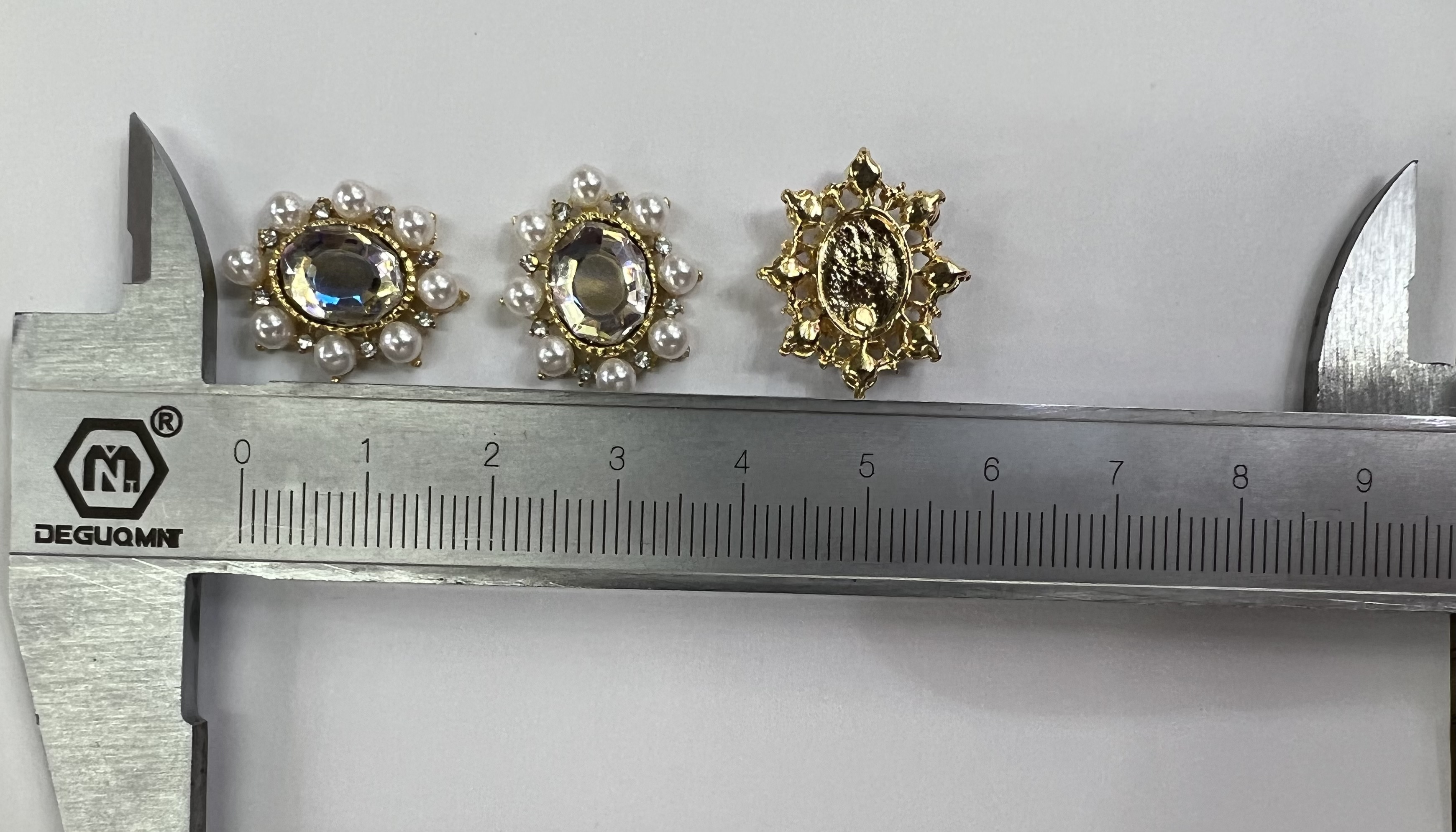 Resin soft clay jewelry accessories, copper beads, alloy accessories, DIY handcrafted materials, bracelet, necklace, earring making accessories detail image 2
