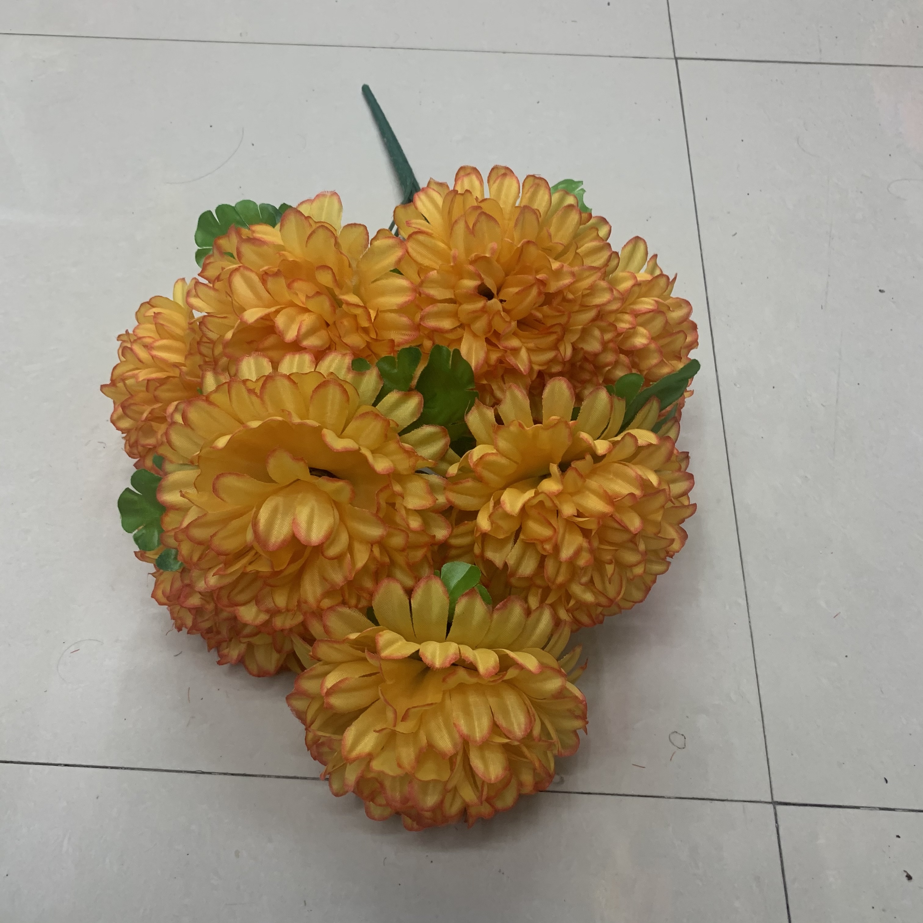 Creative accessories, Teachers' Day gifts, Qingming flowers, artificial flowers, special silk flowers for funeral parlors, highly realistic and environmentally friendly materials, handcrafted, exquisite and lifelike