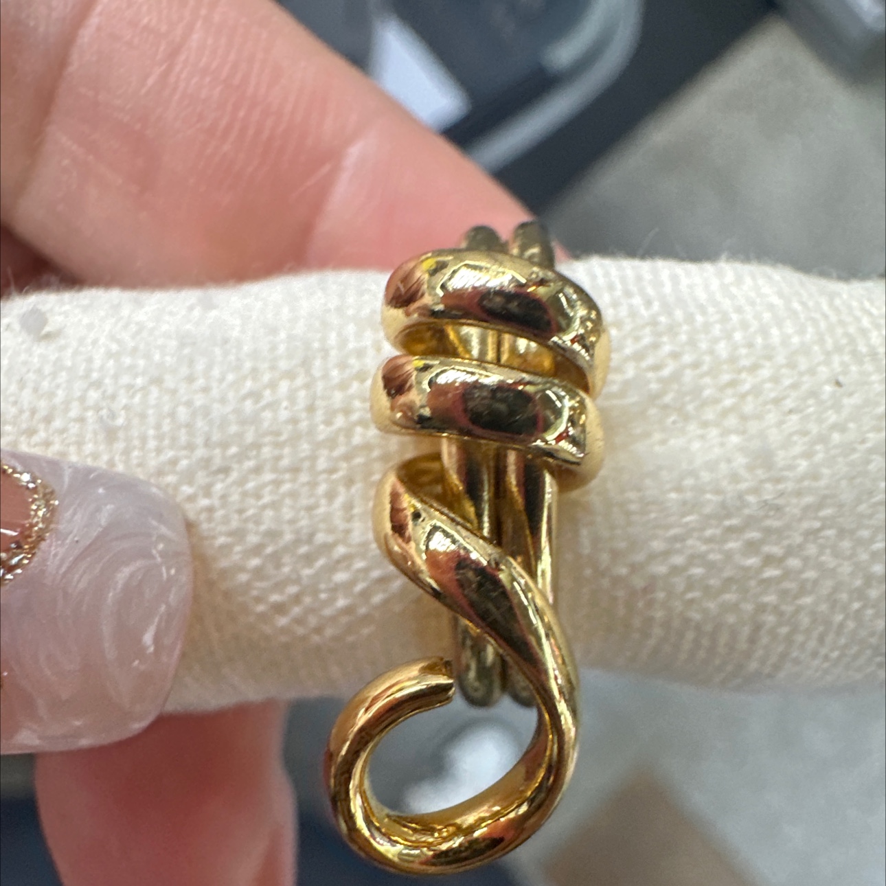 Copper ring, pearl ring, diamond