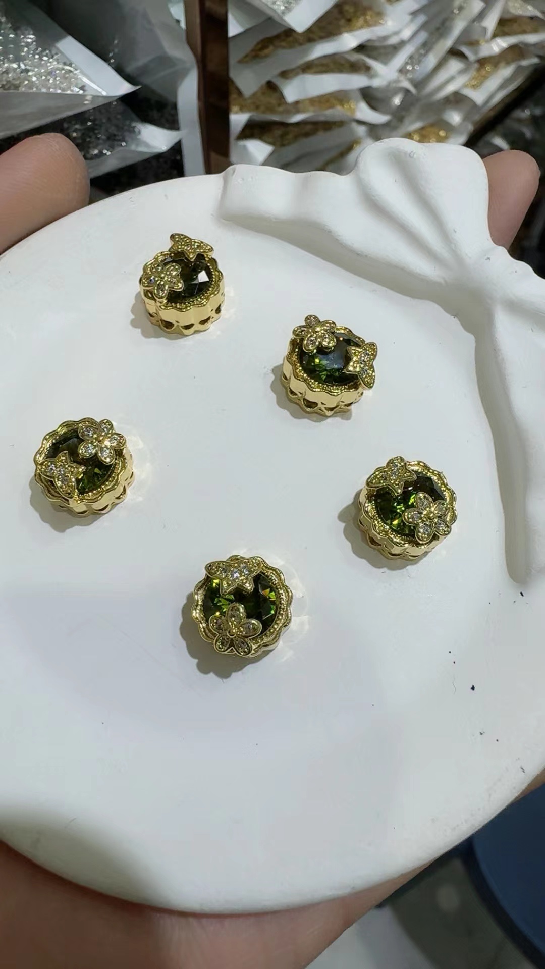 Copper plated with 18k gold, 14k gold, thick silver, high color retention gold, inlaid with colored zircon beads, butterfly square diamonds, perforated beads, diy crystal pearl bracelet, necklace accessories, jewelry accessories