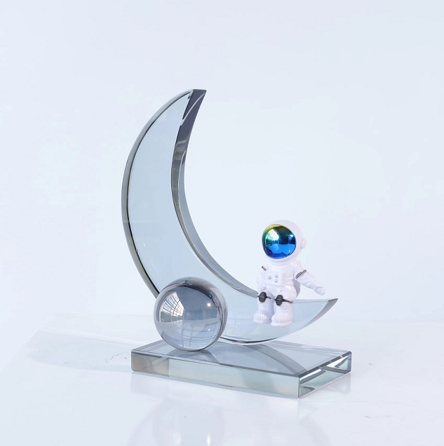 Simple and light luxury crystal creative shaped decorative items for sample rooms, living rooms, children's rooms, hotel bedrooms, and home soft decoration items