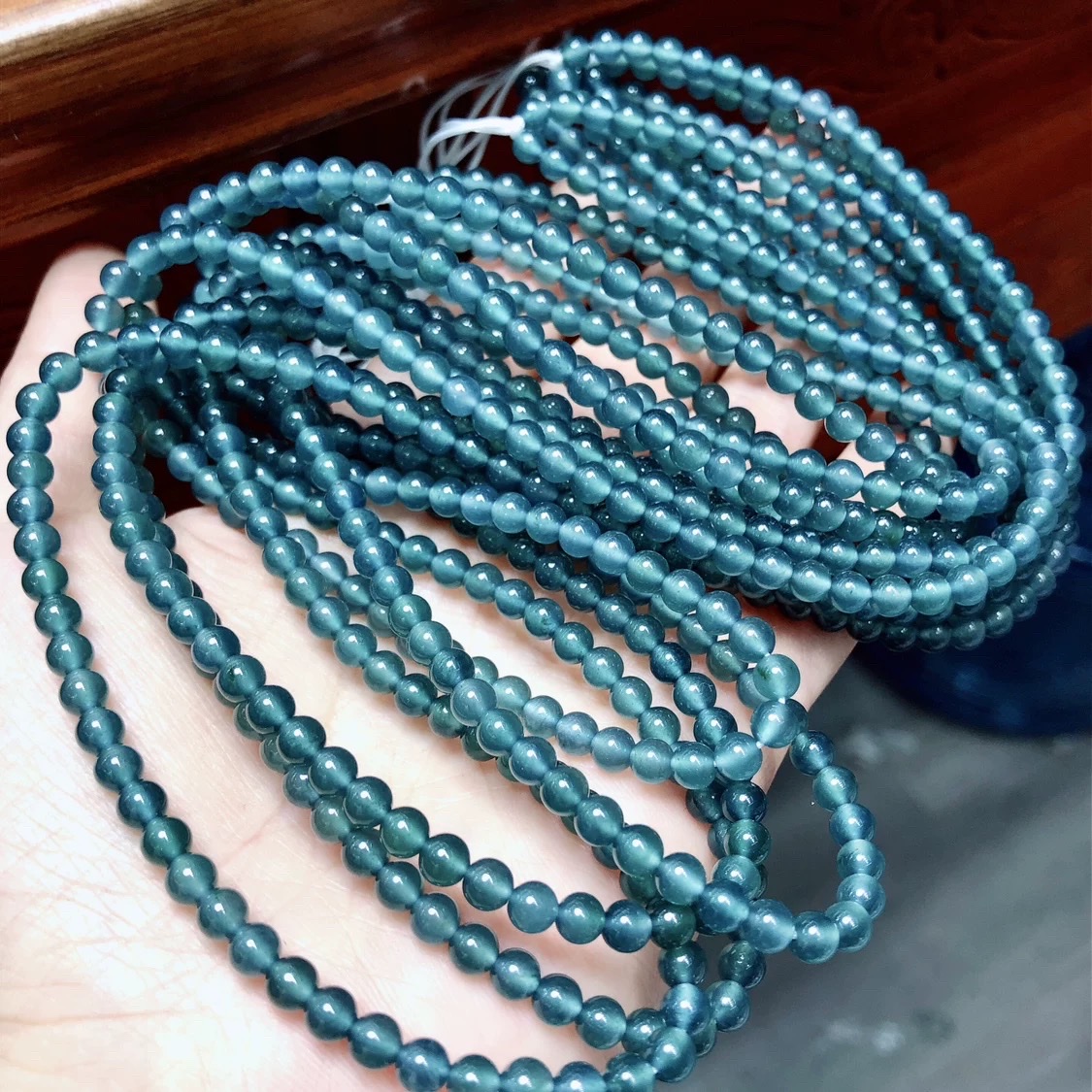 Old Pit natural jade ice type blue water 4mm 128-bead jade necklace, bracelet, sweater chain, pendant chain Item Picture