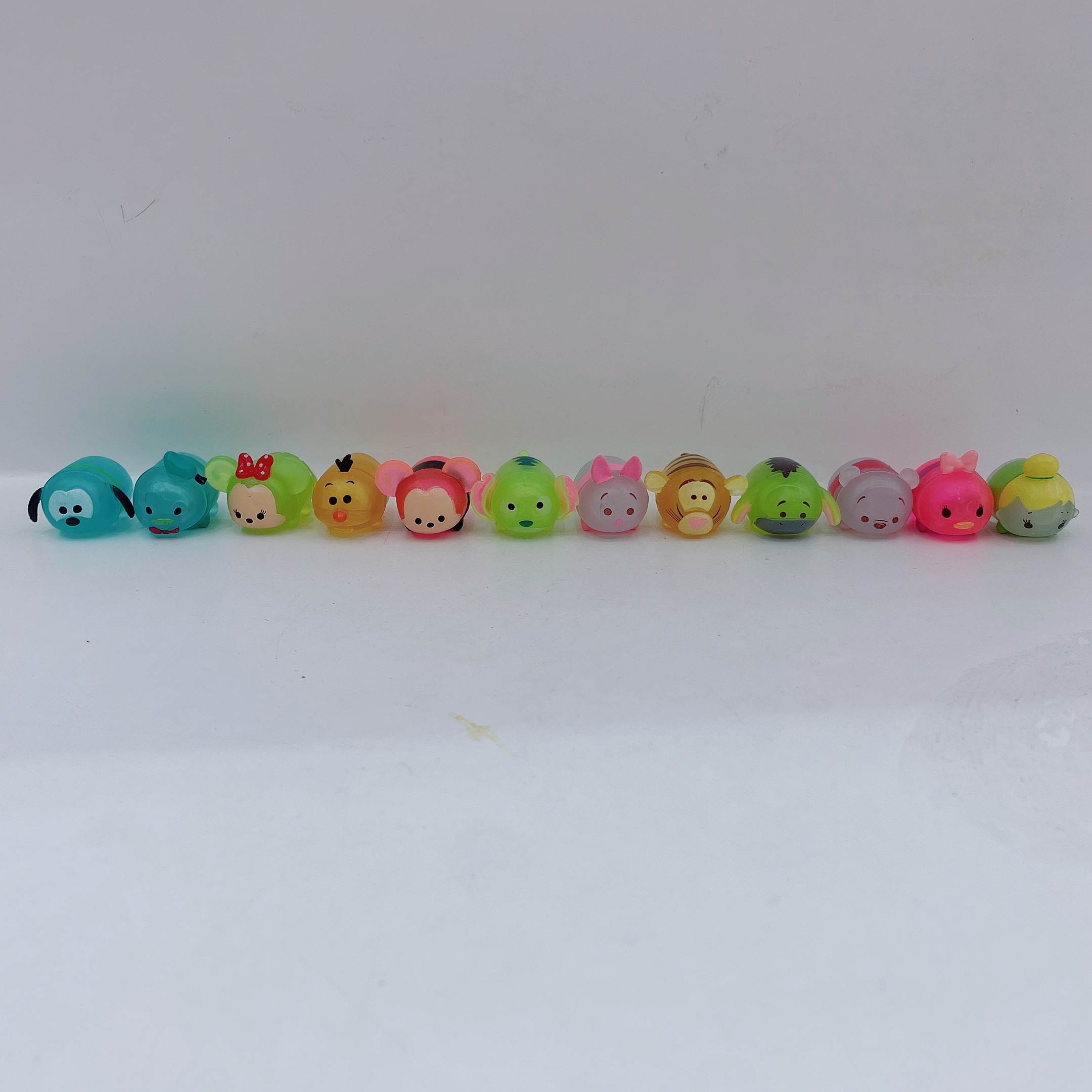 12款夜光小动物 抓娃机娃娃 车载桌面 扭蛋挂扣摆件