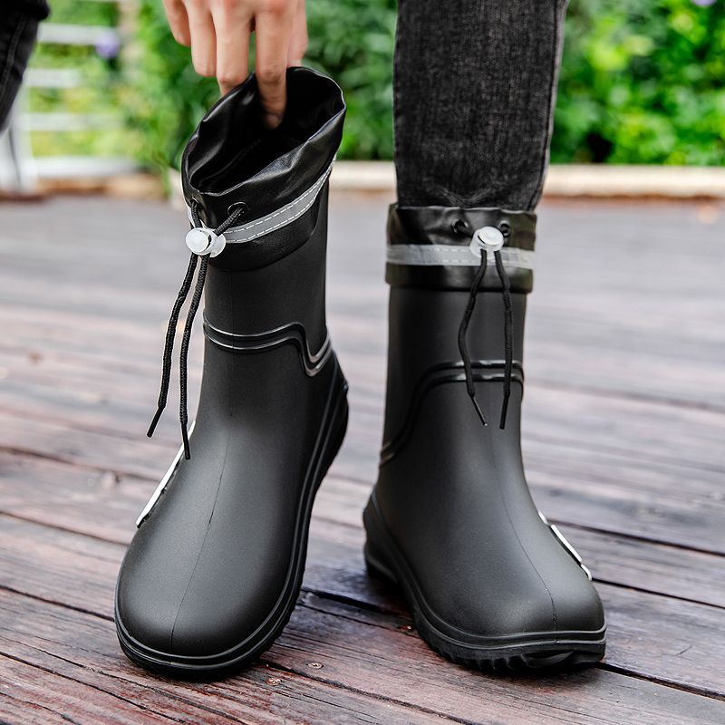 New cross-border spring and autumn rain boots, mid-calf men's safety shoes, anti-slip thick-soled outerwear wear-resistant rubber shoes, fashionable and trendy water boots Specification image