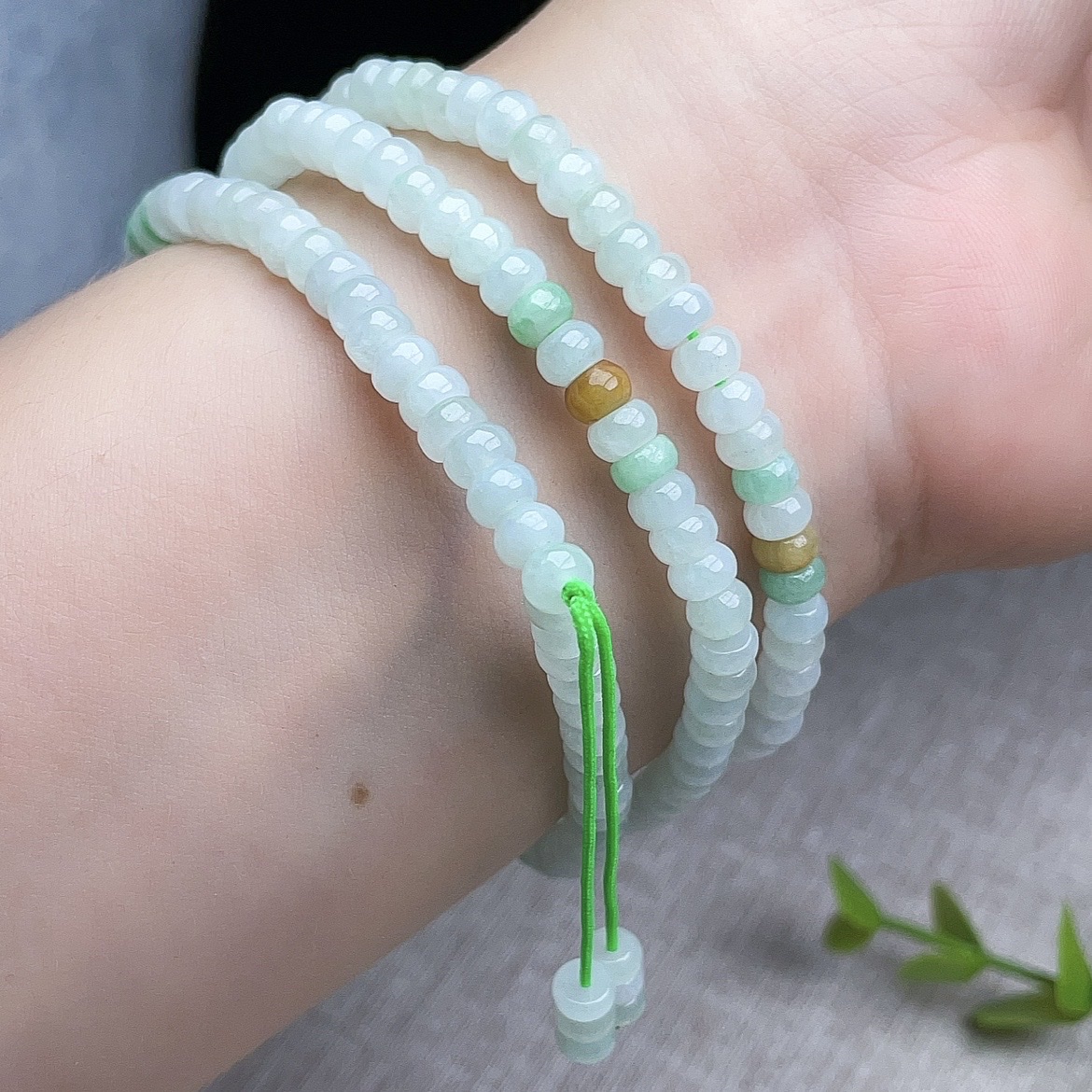 Natural A-grade jade necklace from Myanmar, ice-lustrous tricolor abacus bead necklace, multi-loop bracelet, sweater chain, women's style, natural stone jade small beads detail image 6