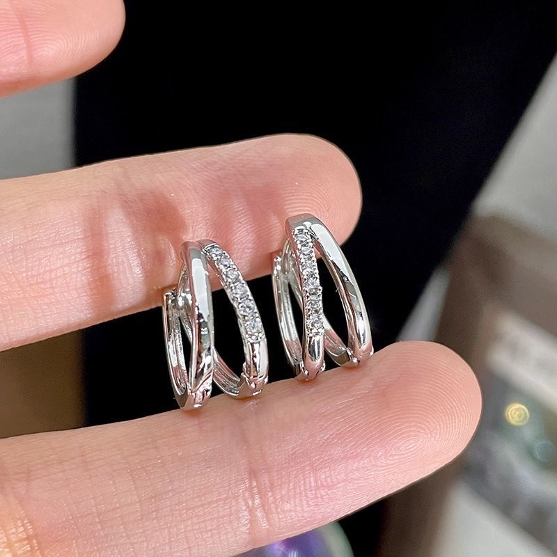 925 Silver ear rings for women, fashionable and elegant, anti-allergy ear buckles, Korean version, new earrings 440 accessories, earrings, earrings, stud accessories