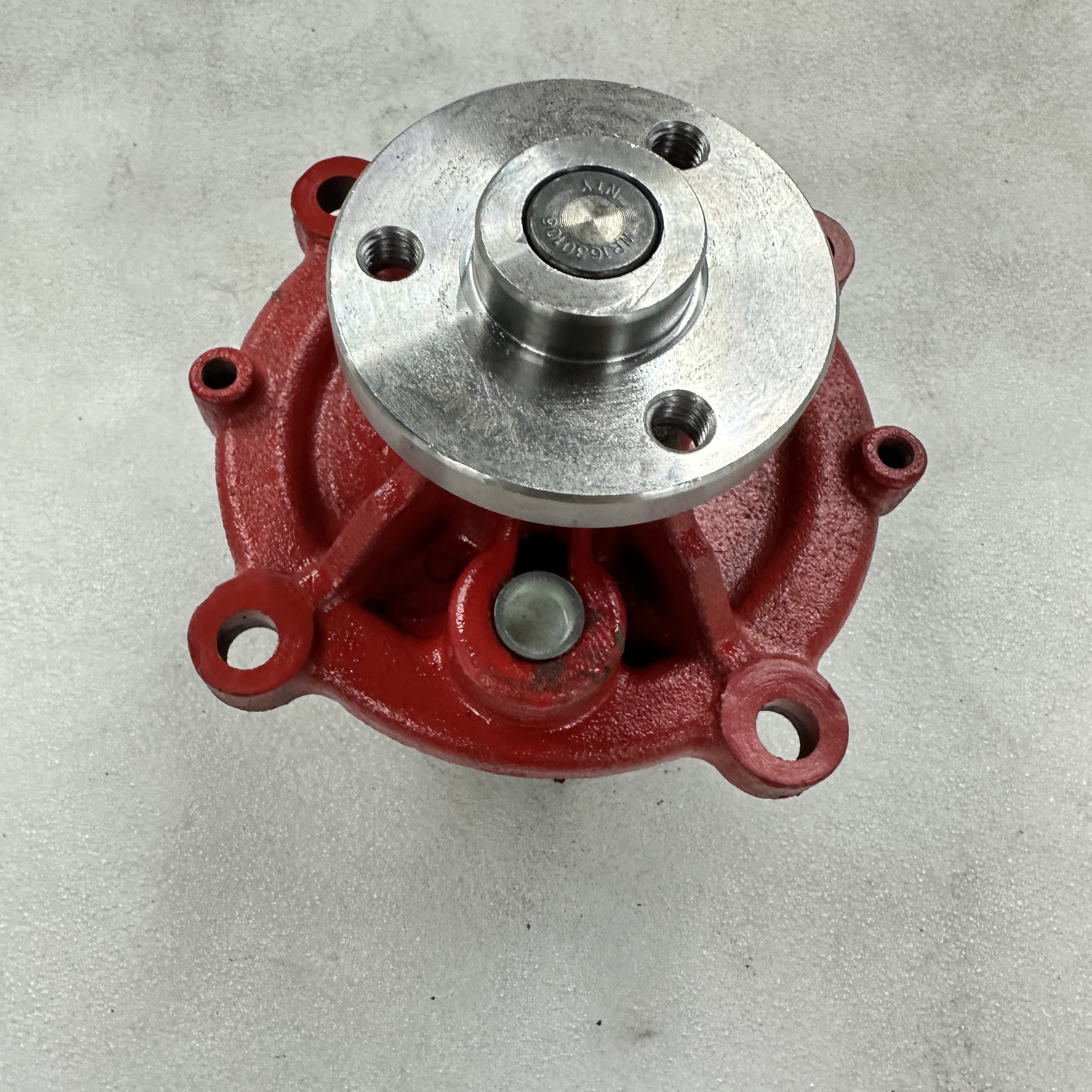 Truck parts are suitable for VOLVO EC290 engine Volvo cooling water pump 21125771