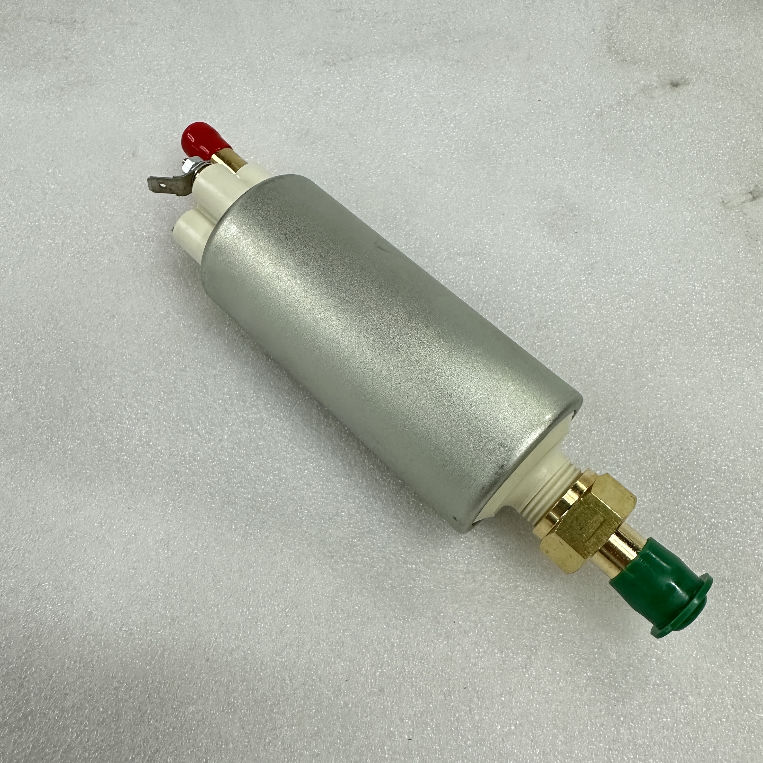 Tractor parts are suitable for DEUTZ TCD2013 engine electronic fuel pump 04128101 Specification image