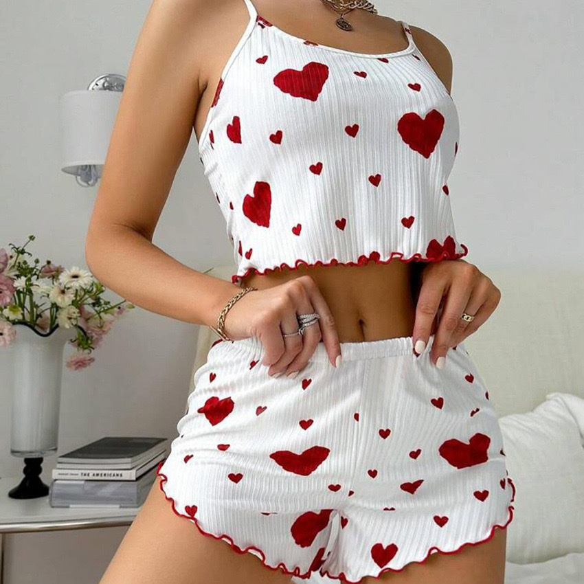 The 2024 Amazon cross-border best-selling women's home wear set with heart-shaped printed halter shorts and casual slats can be worn over European and American women's pajamas details Picture