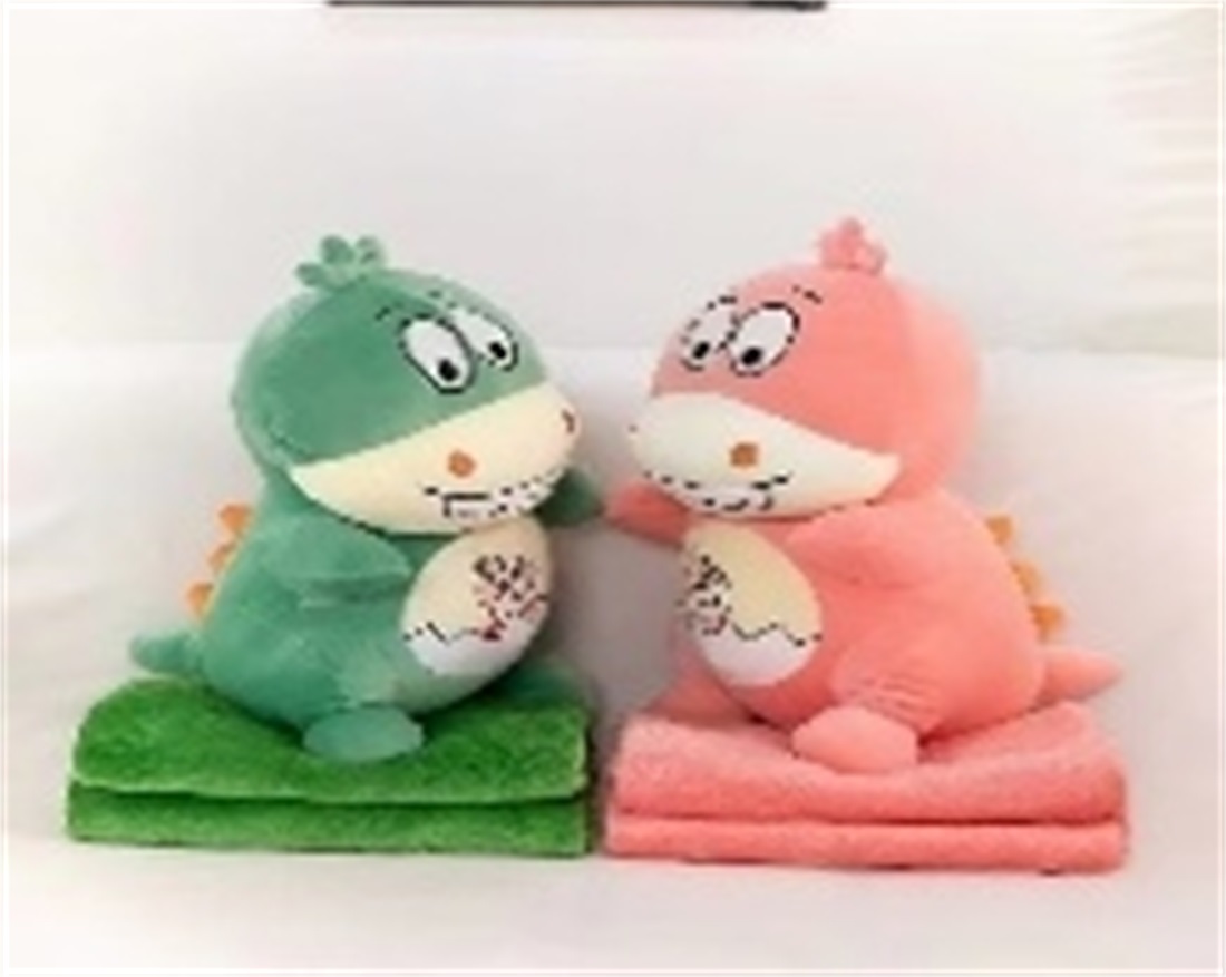 A new 2025 model of eggshell dinosaur plush toy