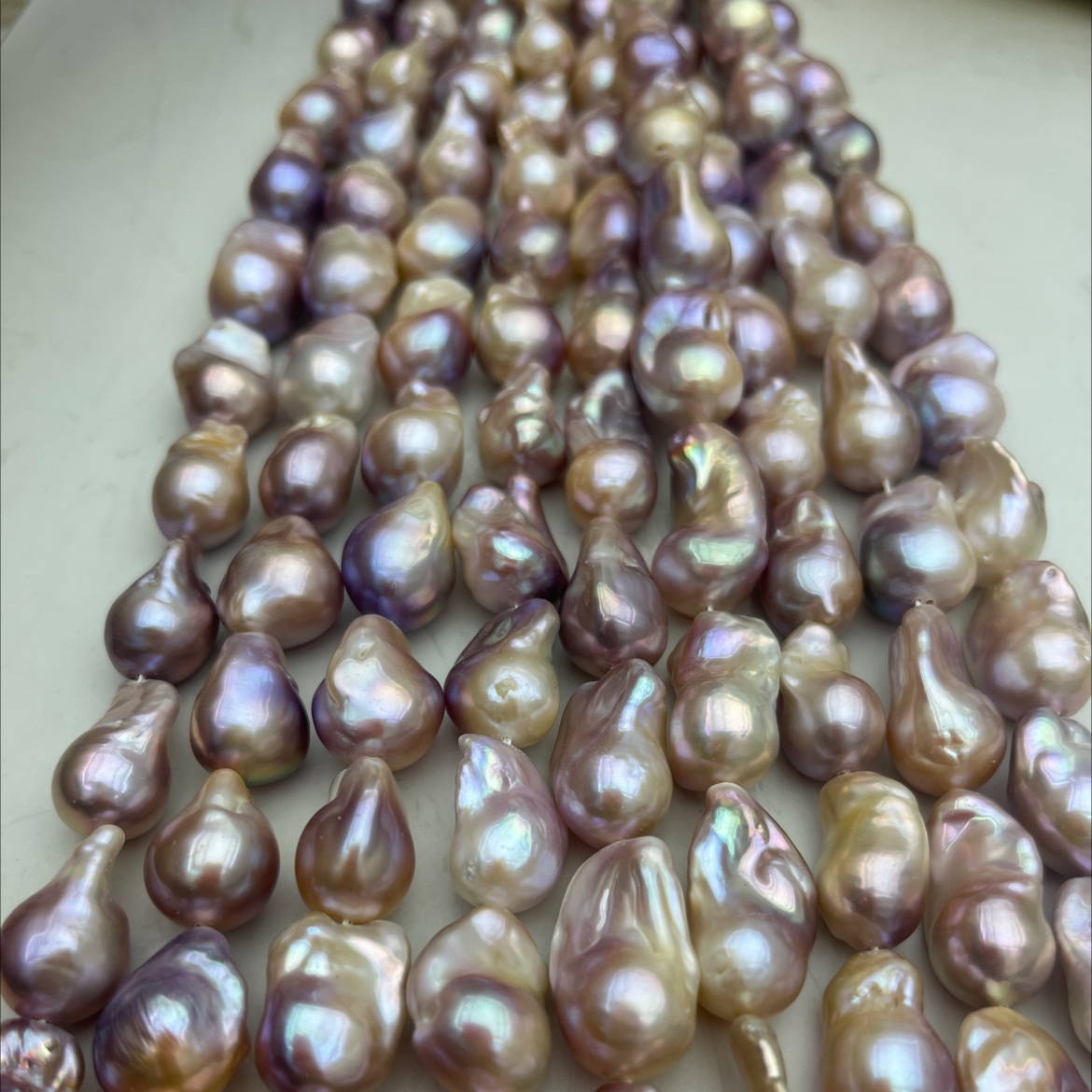 钛钢链珍珠项链 银饰装饰 高贵典雅珍珠饰品 简约时尚女士首饰