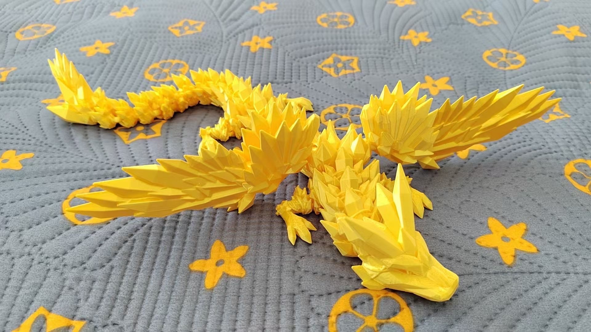 欣飞塑胶玩具，热销玩具，网红款3D打印技术，龙，蛇，恐龙，款式新颖详情图3