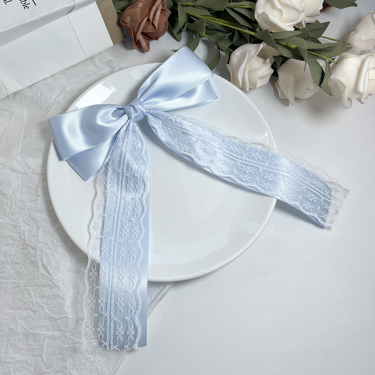 Korean-style lace-trimmed bow ribbon hair clip, a fashionable, elegant and high-end women's hair accessory with a spring clip at the back of the head detail image 2