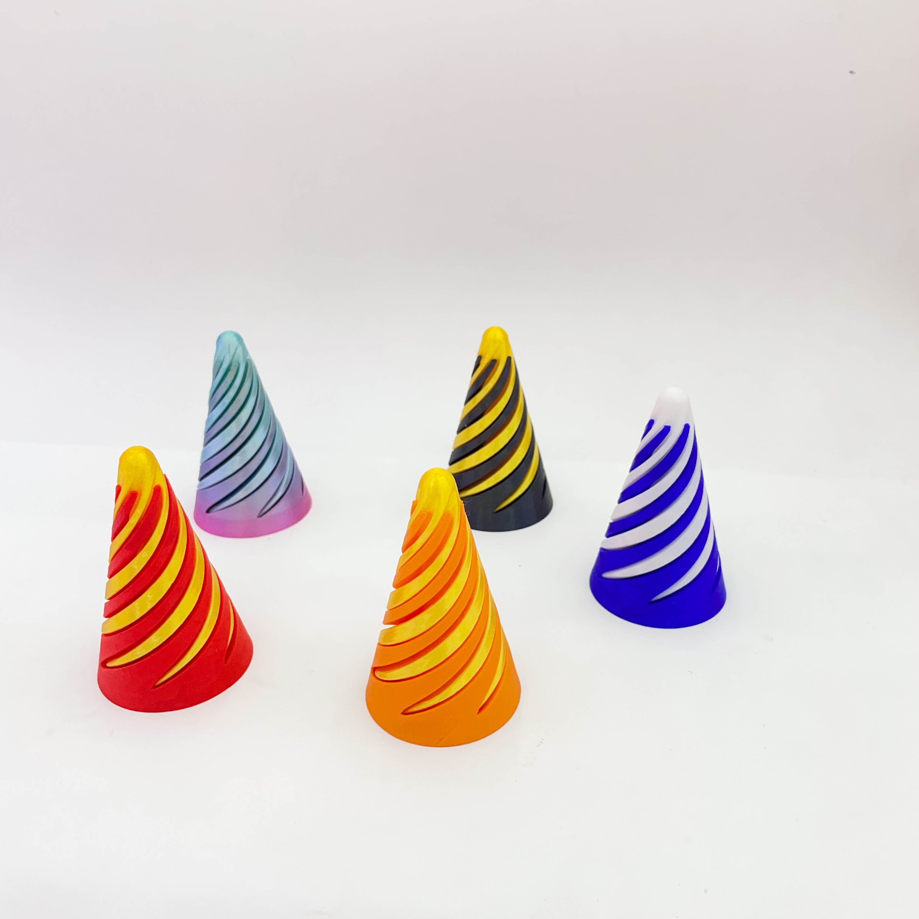 欣飞塑胶玩具，热销玩具，网红款3D打印技术，龙，蛇，恐龙，款式新颖产品图