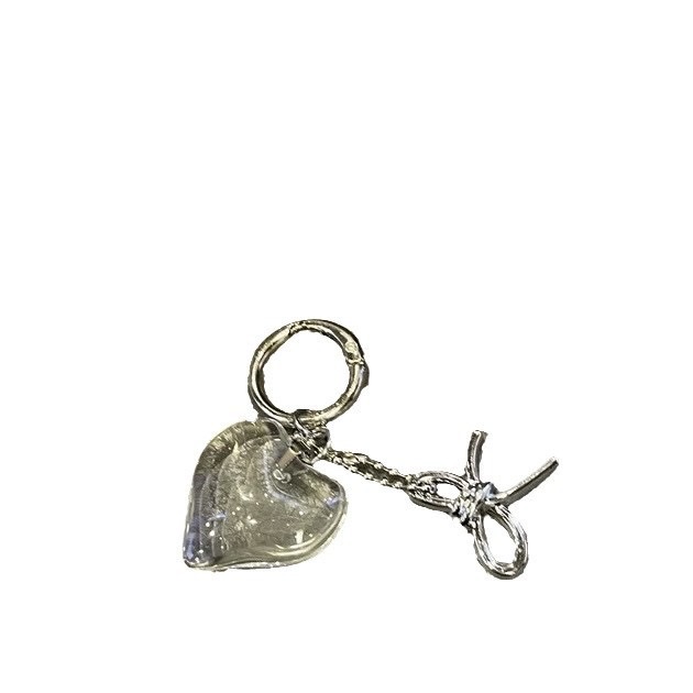 Red big heart pearl keychain with a high-end feel, car accessory keychain, keychain accessory, keychain for girls 2024, cute detail image 12
