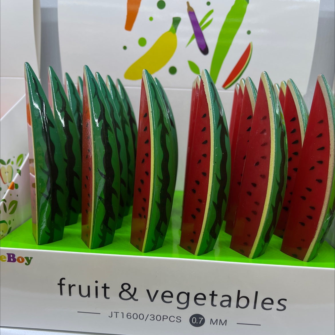 Simulated fruit watermelon refrigerator sticker pen creative cultural and creative handicraft decoration watermelon fruit model food play Specification image