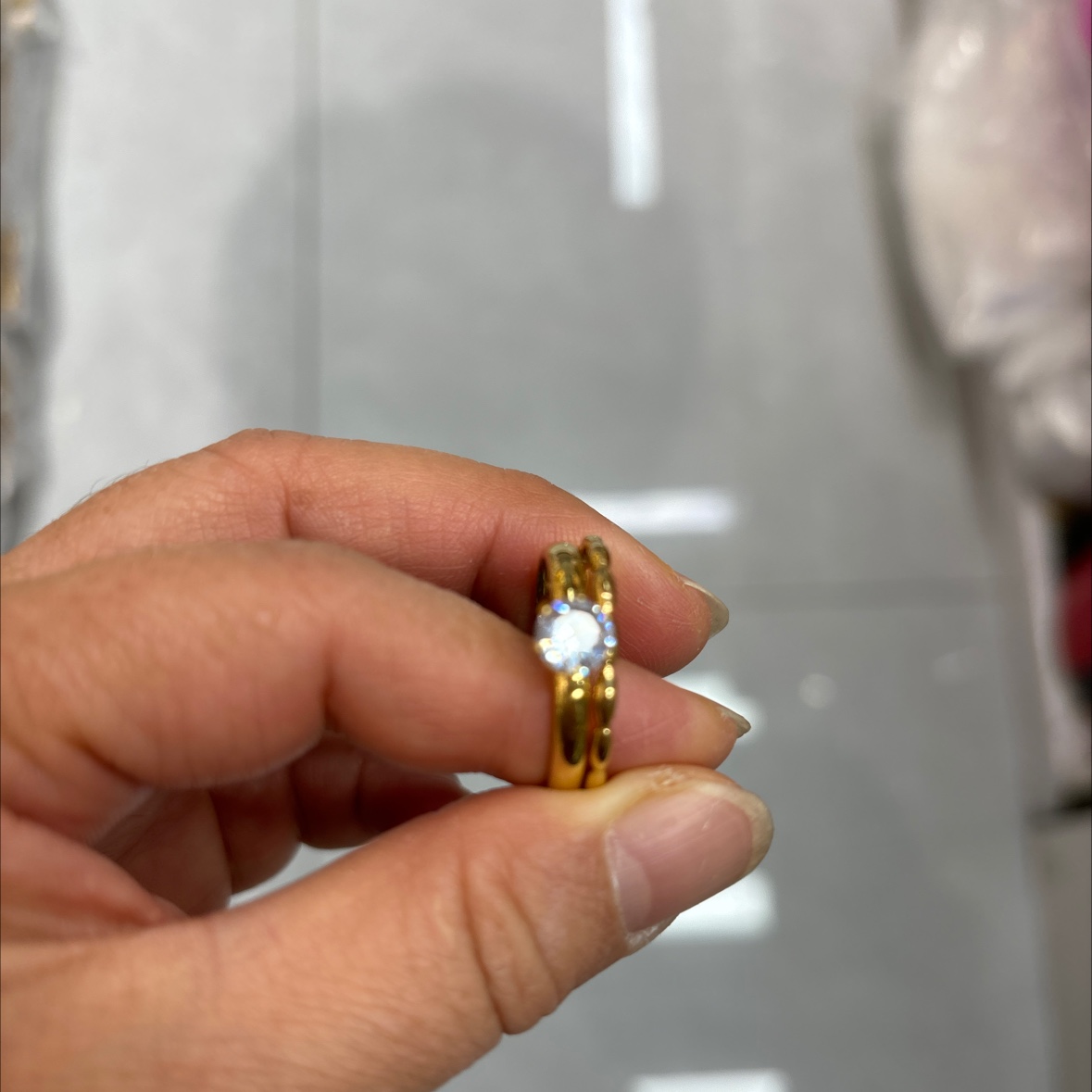 电24K金不锈钢保色时尚朝流男女同款双戒沙金戒指，高贵典雅手工制作