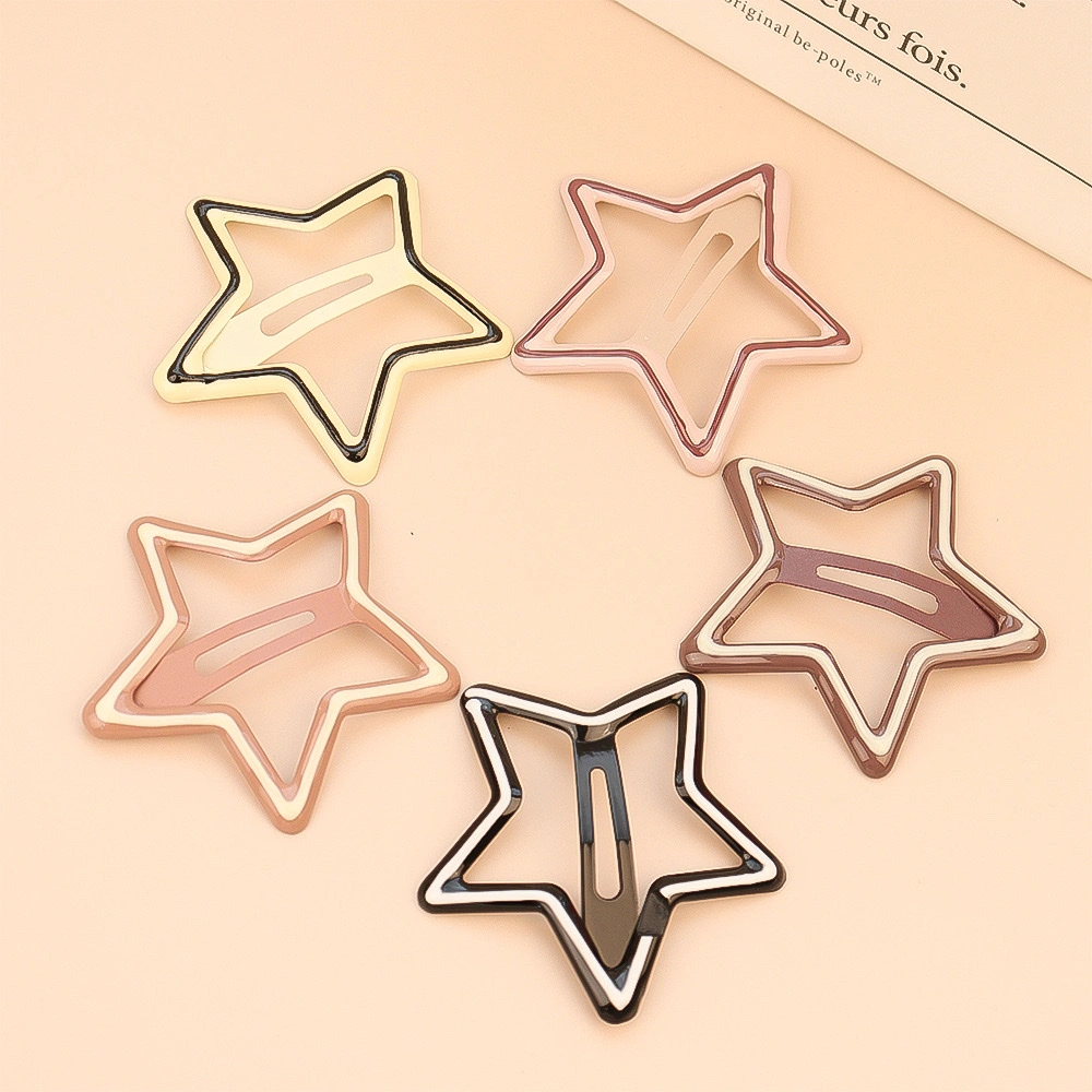 The new hairpin features a simple and creative style that won't damage the bangs on the forehead. The side clip has a duckbill clip and is a creative headpiece in the national trend series detail image 3