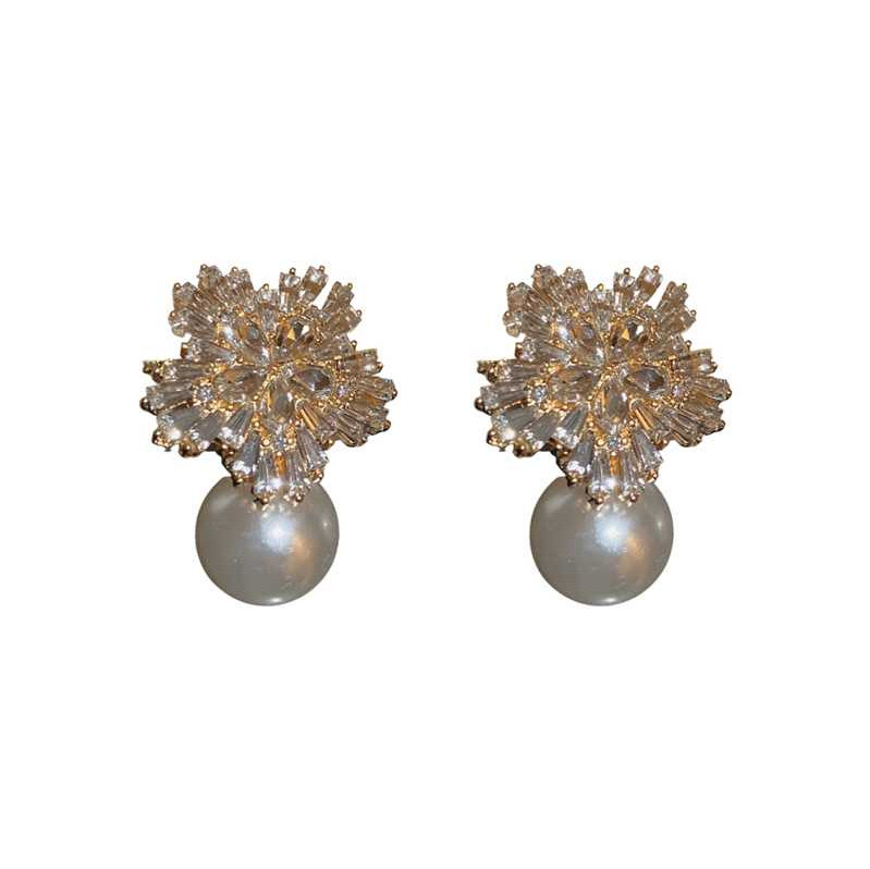 High-end design sense, snowflake zircon ear clips, pearl earrings, super dazzling style, light luxury, grand and exquisite, no ear holes, earrings and accessories