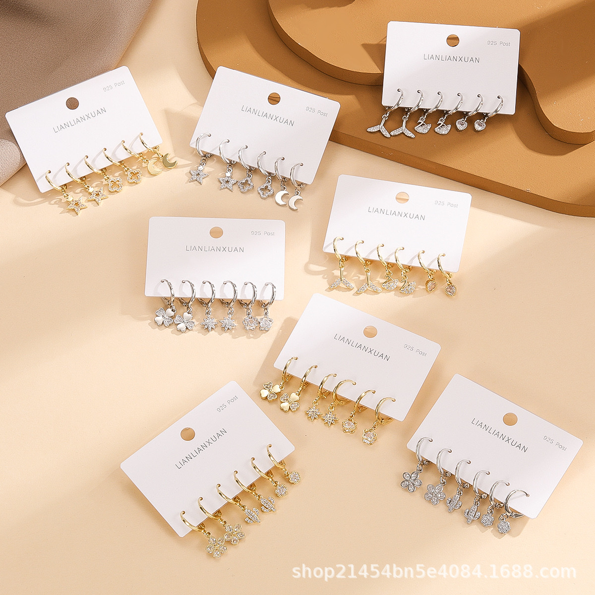 Nuevo estilo de moda pendientes de alta calidad sentido de la oreja hebillas set pendientes de circón anillos anillos de oreja simples mariposa orejeras colgantes pendientes al por mayor accesorios Item Picture