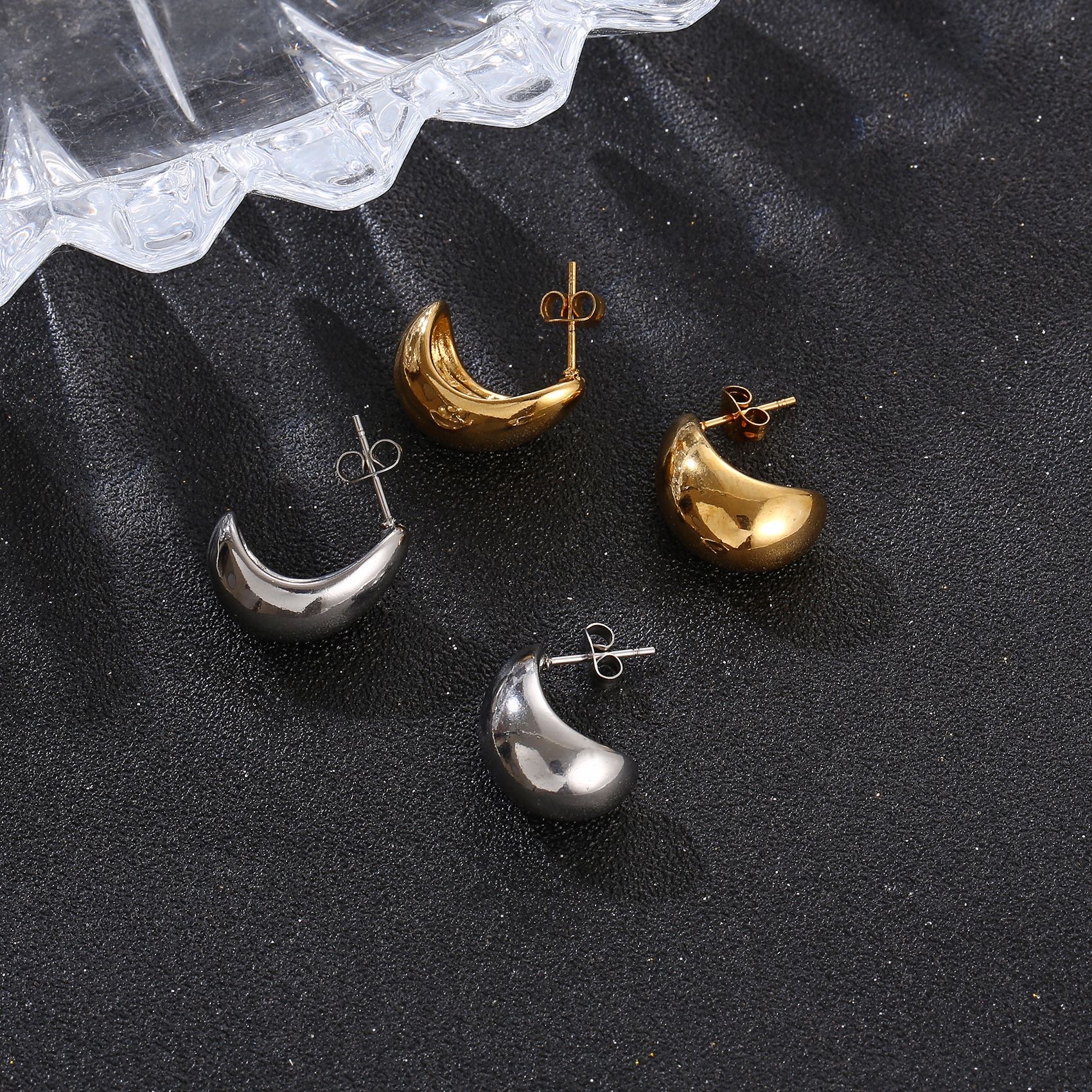 فلاش النساء بأذن من طراز 18K Item Picture