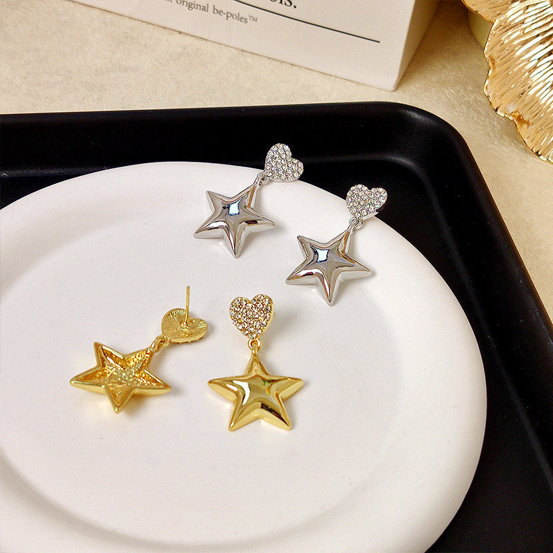 Circonitas coreanas luz de lujo corazón de melocotón de aleación pendientes para mujeres brillantes pentagramas pendientes de alta calidad de sentido de personalidad earwear wholesale ornaments Specification image