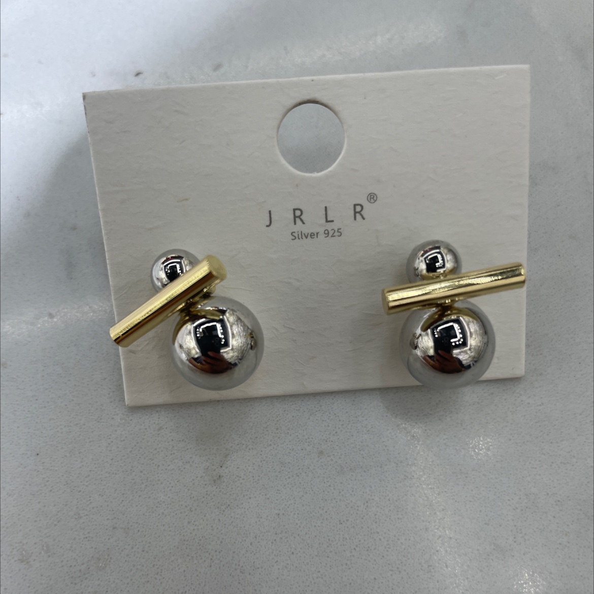 韩版耳环双色搭配几何图案设计独特设计耳饰 时尚潮流耳夹 精致耐用 不易褪色 高质量选材 打造个性风格饰品耳饰耳环耳环