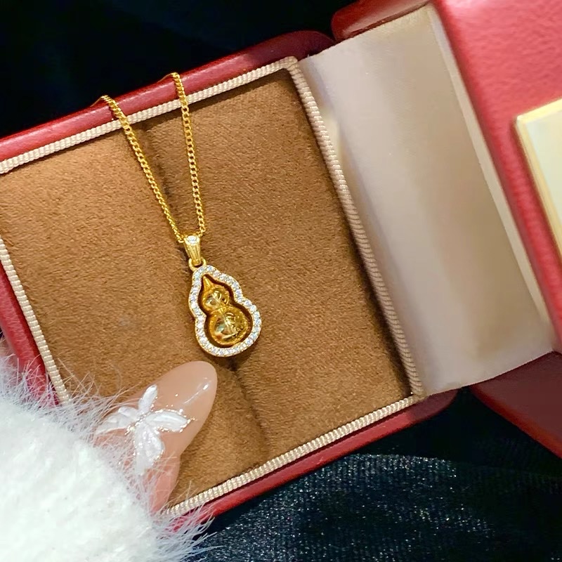 欧美风格珍珠项链 高级感银饰 雅致珍珠吊坠 长款夜店首饰
项链产品图