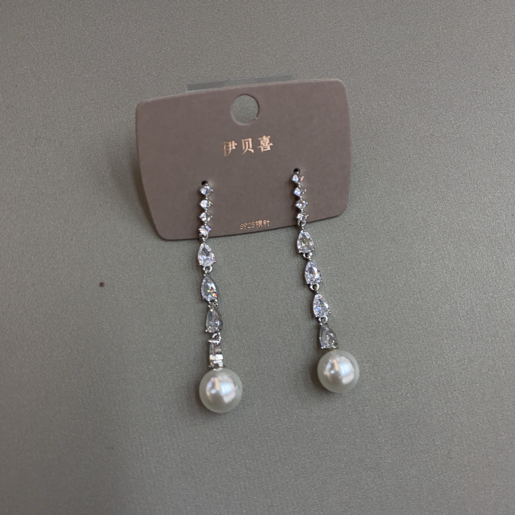 耳饰精品 玻璃耳环设计 独特耳夹款式 饰品潮流新款 美丽耳环装饰品