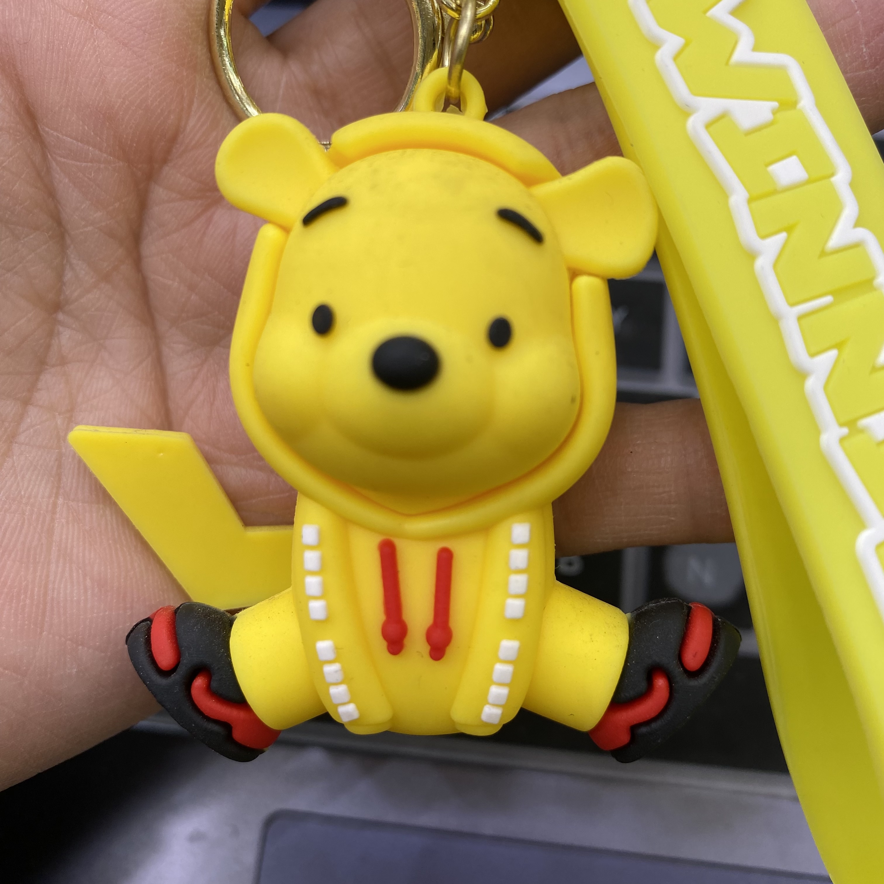 2024新款可爱pvc钥匙扣女 毛绒挂件钥匙扣配件 时尚创意礼品装饰品钥匙扣产品图