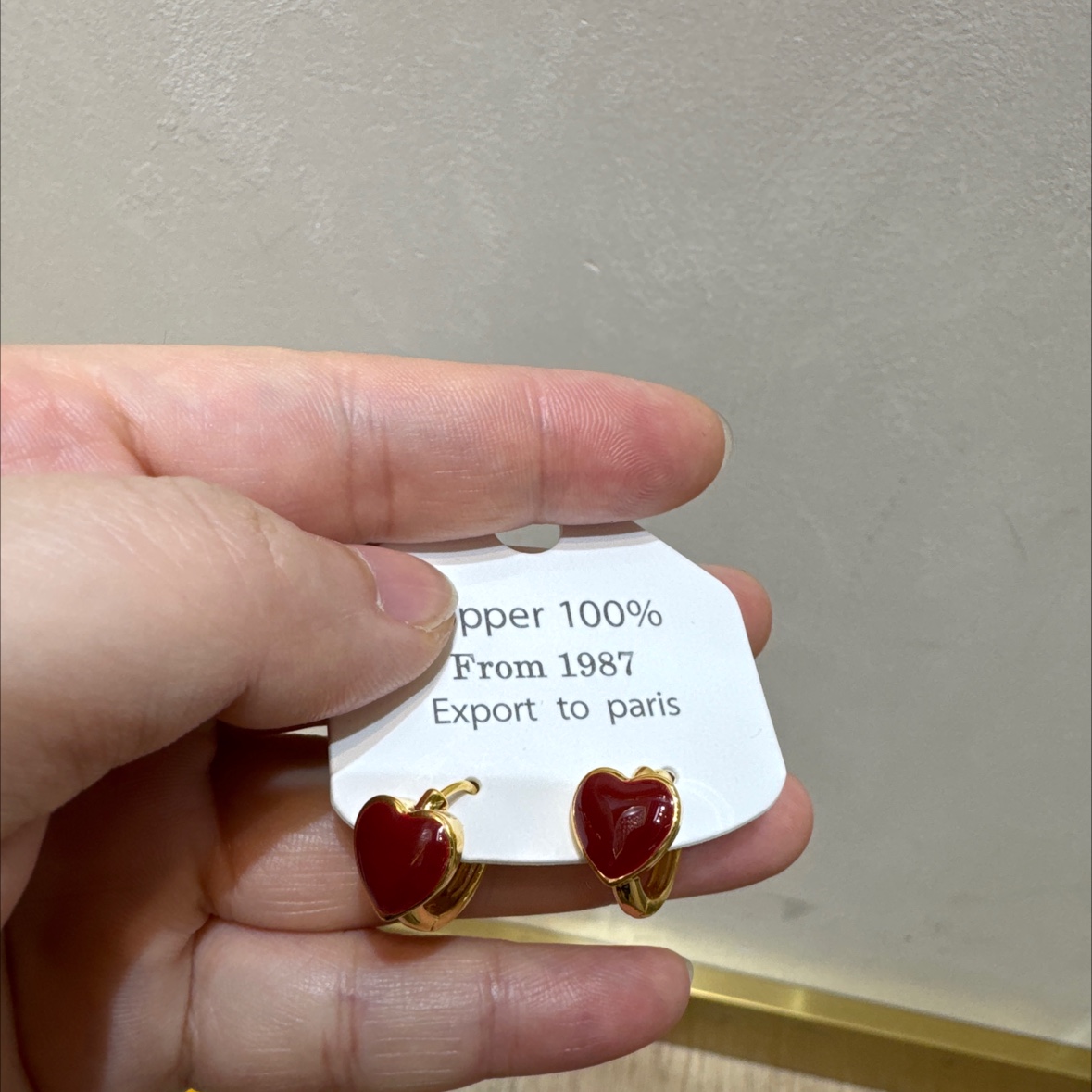 滴油耳环 黄铜耳饰 高级感饰品 时尚耳环款式 耳扣元素耳饰设计 独特耳环饰品细节图