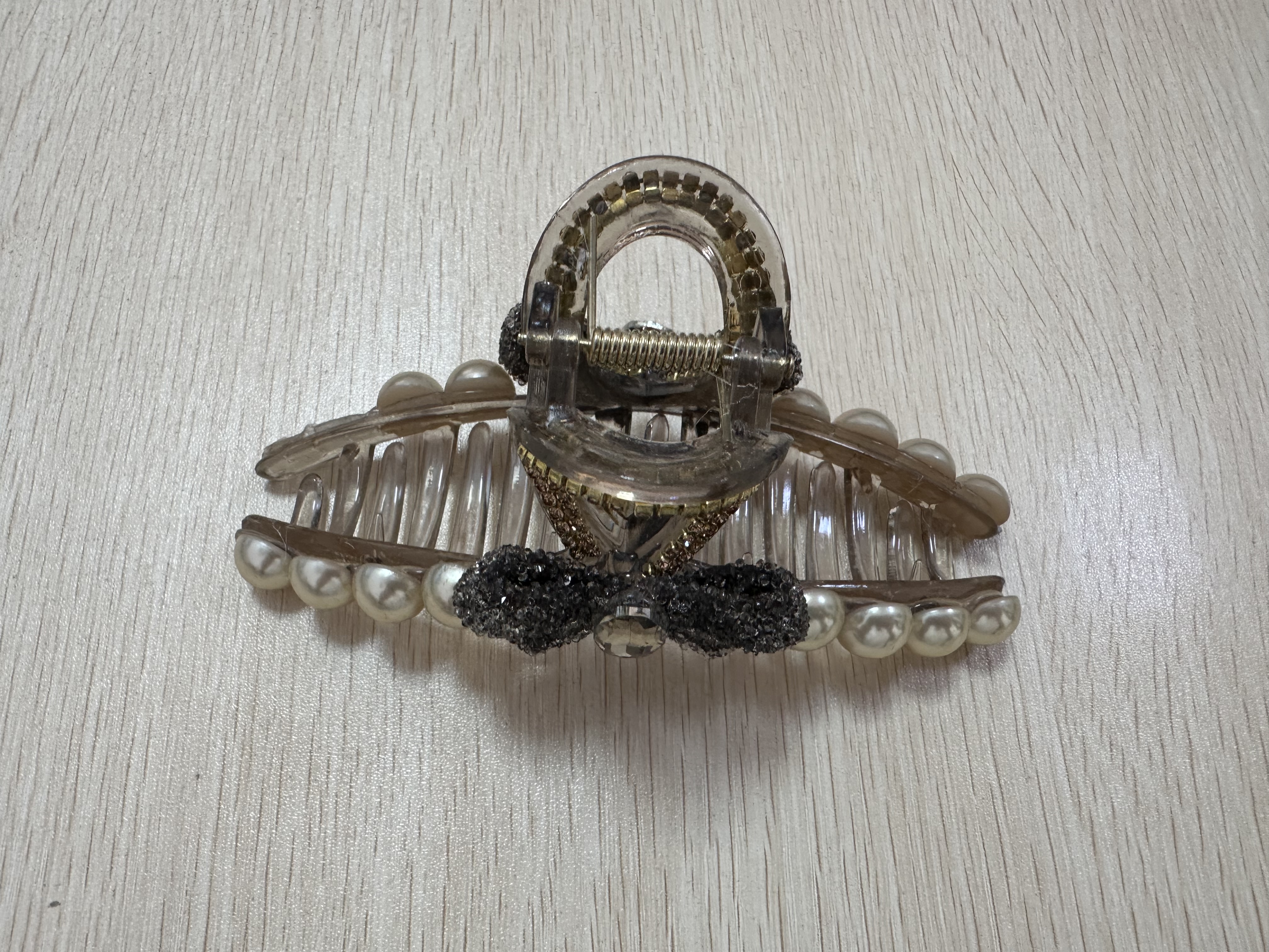 创意饰品精致发夹植绒头饰 女士优雅发卡 韩版时尚发饰 简约大气美发配件发夹产品图