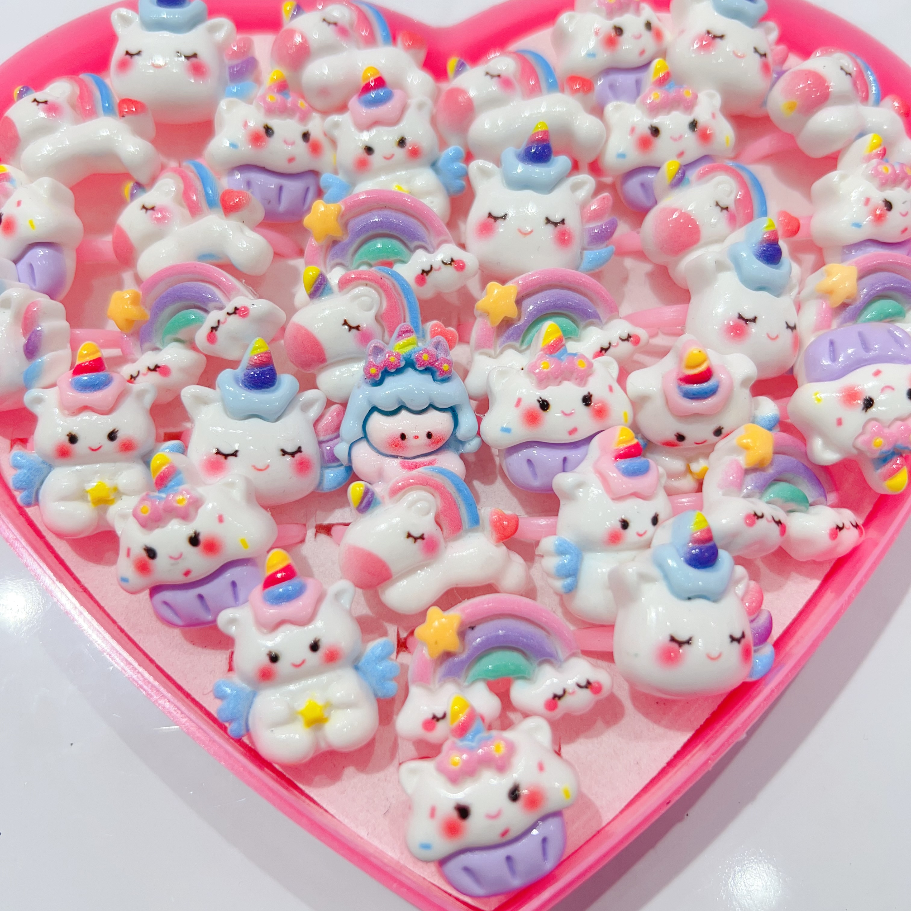 Sweet girl accessories gift box set ring, cute cartoon open ring for children and babies, girls' accessories jewelry, children's ring, girls' princess Elsa, girls' cartoon plastic gemstones, diamonds, crystals, toys, small rings, child rings detail image 4