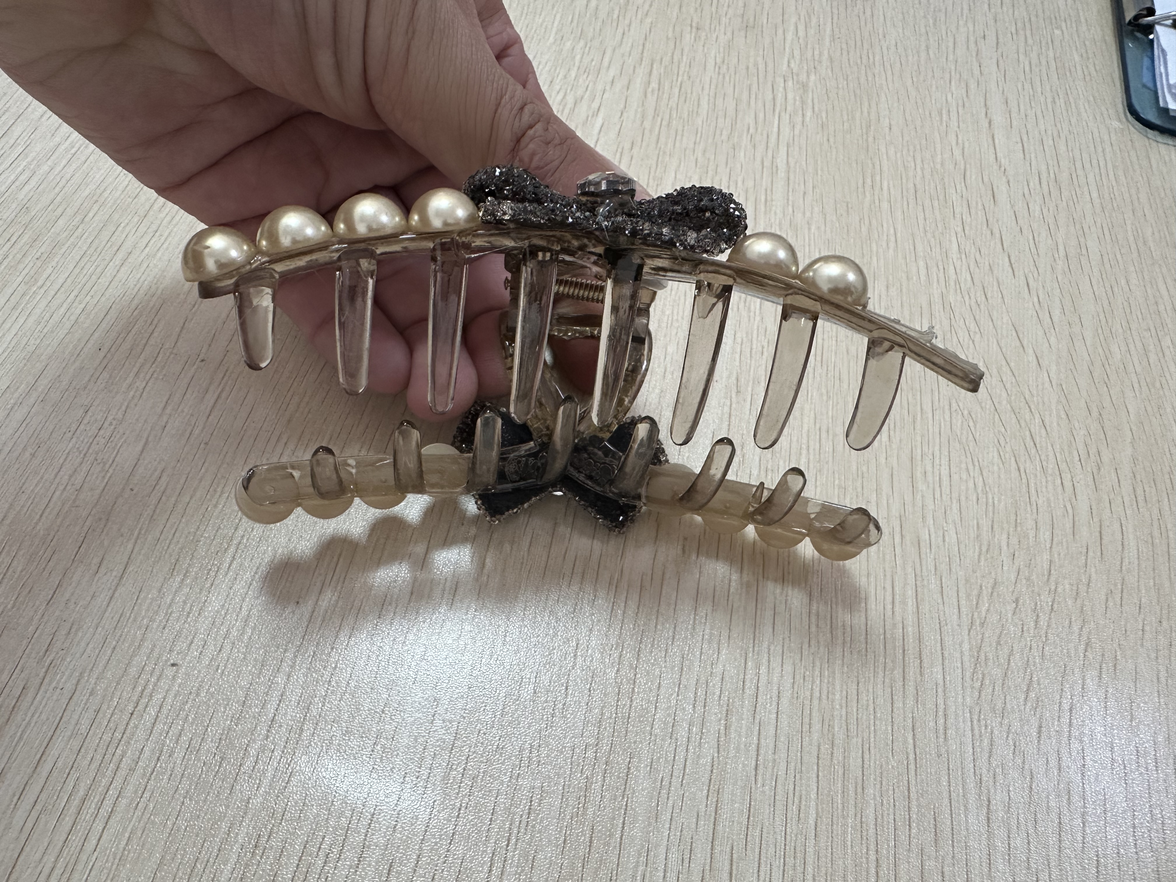 创意饰品精致发夹植绒头饰 女士优雅发卡 韩版时尚发饰 简约大气美发配件发夹详情图4