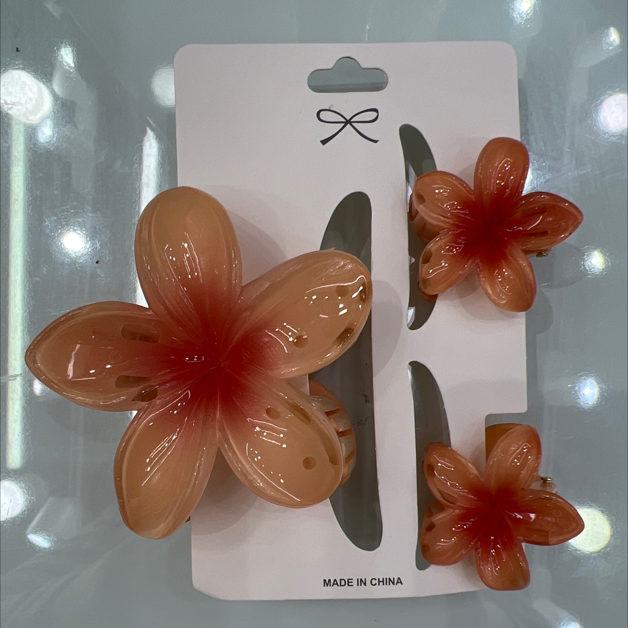 新款喷漆鸡蛋花爪夹套装多色鸡蛋花可混款混色新品抓夹磨砂橡皮漆爪夹饰品饰品外贸原单出口品质鸡蛋花爪夹双色渐变鸡蛋花抓夹爪子详情图5