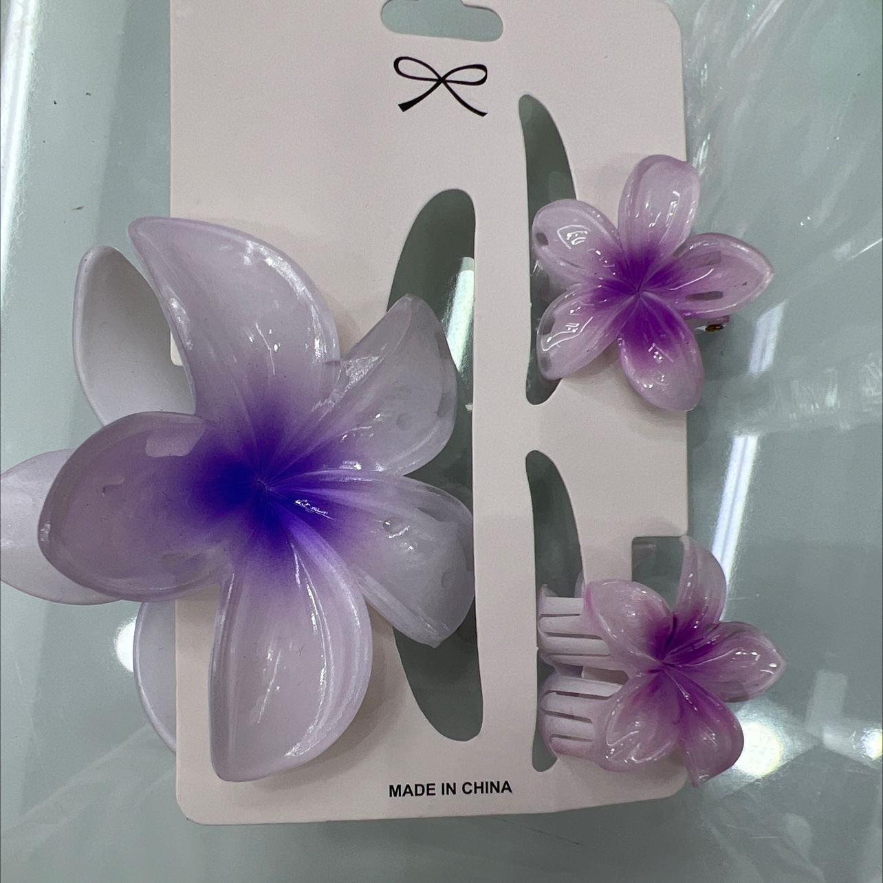 新款喷漆鸡蛋花爪夹套装多色鸡蛋花可混款混色新品抓夹磨砂橡皮漆爪夹饰品饰品外贸原单出口品质鸡蛋花爪夹双色渐变鸡蛋花抓夹爪子产品图