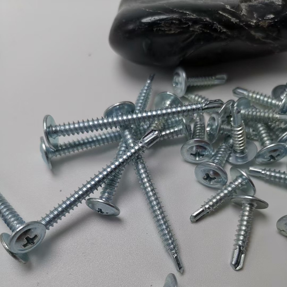 Yiwu Good Goods Huasi Drill Tail Screws 1