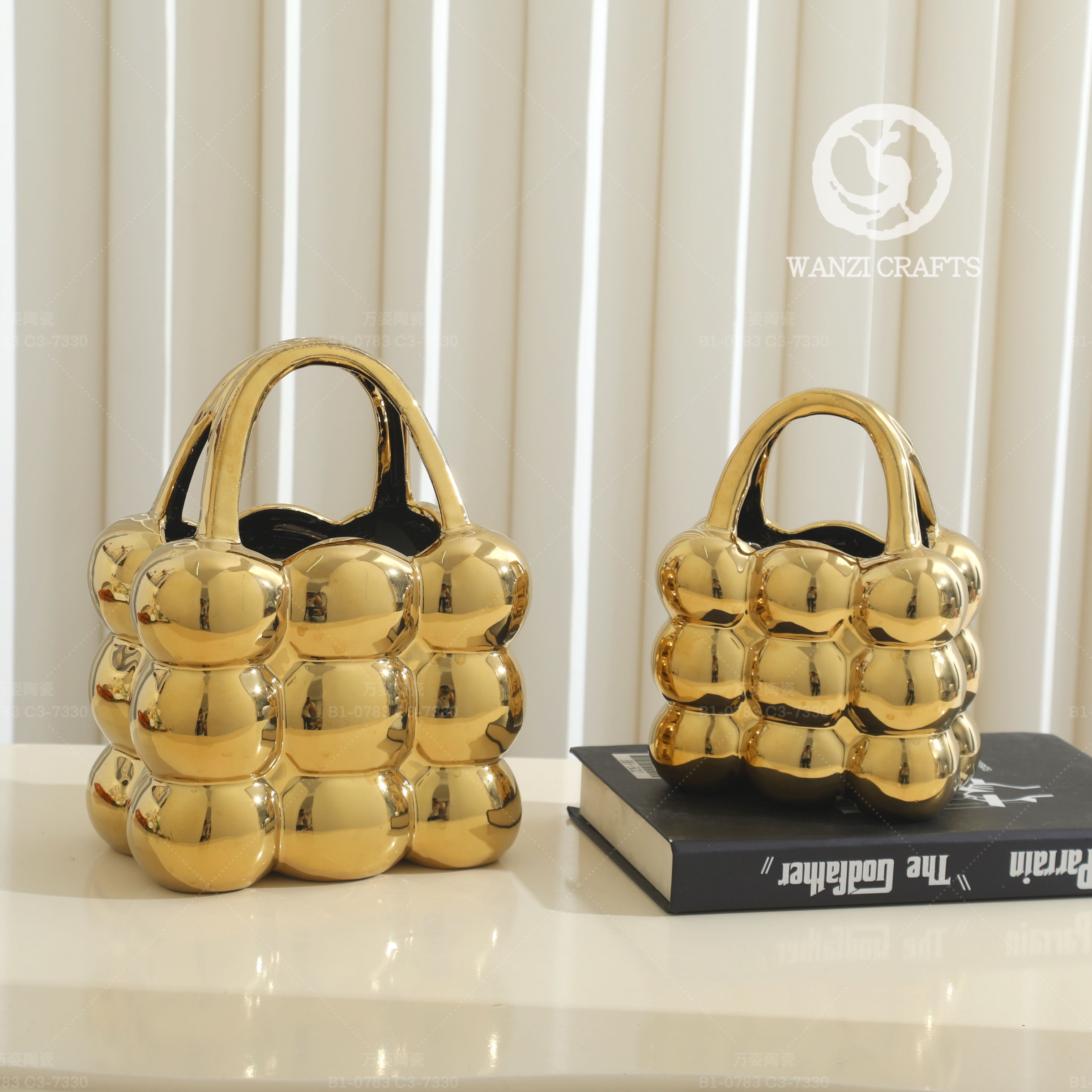 陶瓷花篮陶瓷工艺品陶瓷花瓶产品图