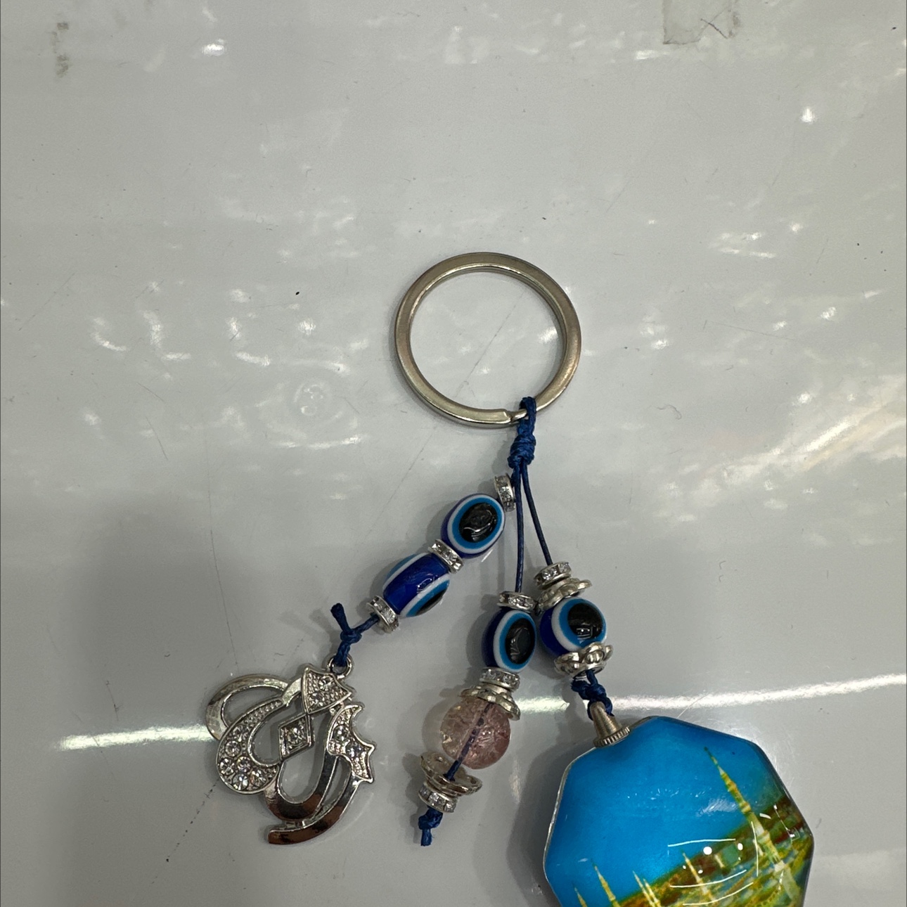 2024新款毛绒挂件钥匙扣女款可爱流沙瓶设计 独特钥匙扣配件 时尚潮流小物钥匙扣