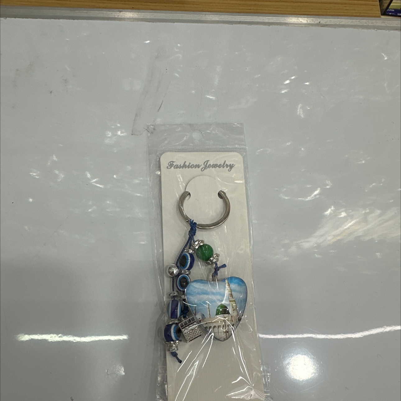 2024新款流沙瓶毛绒挂件钥匙扣 女款可爱创意钥匙扣配件 时尚潮流车钥匙挂饰钥匙扣