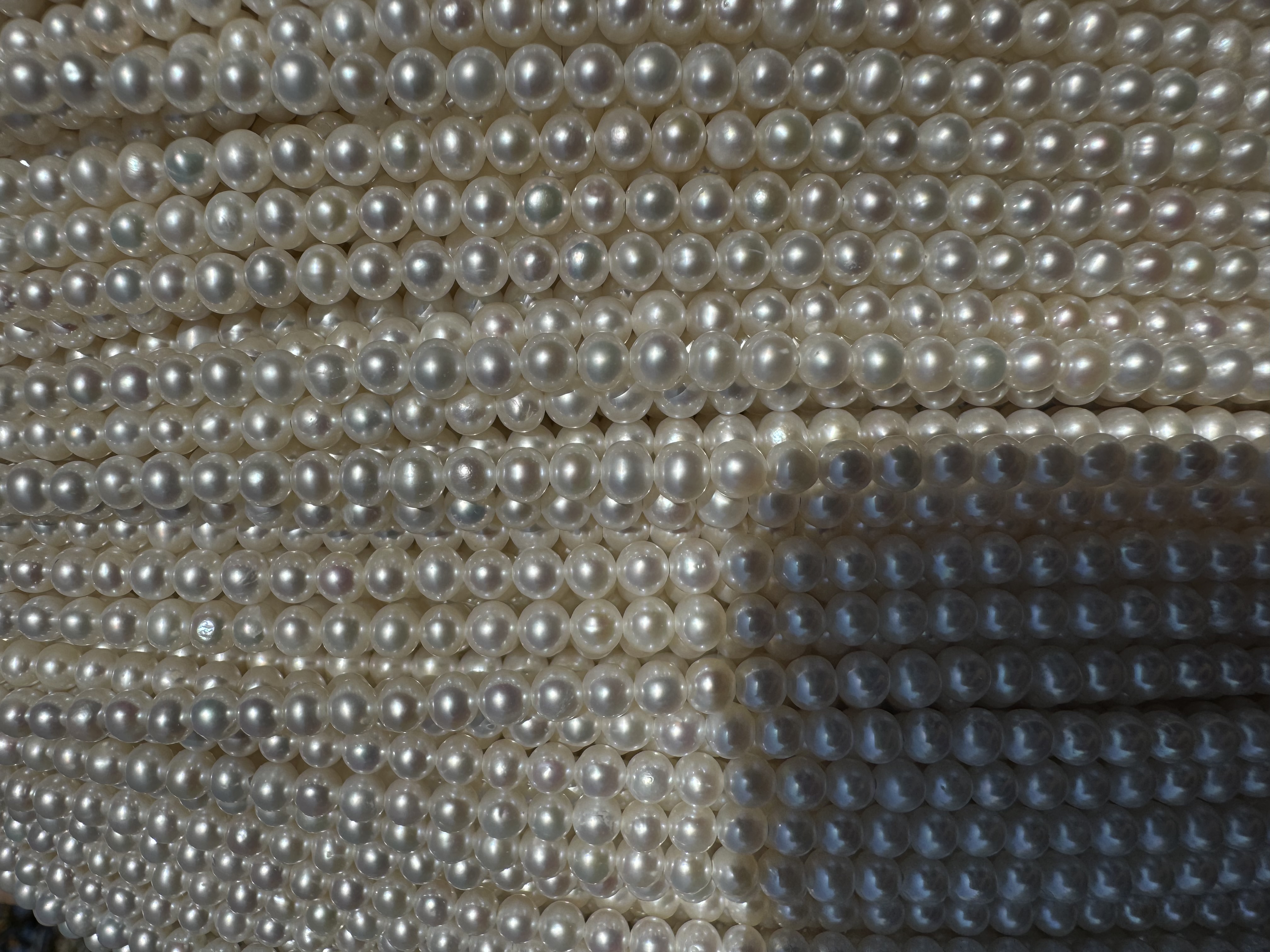 厂家直销 3-4近圆微瑕强光 淡水天然珍珠 淡水珠饰品diy半成品天然珍珠颗粒 日韩时尚休闲潮流送女友 妈妈链手工编织的详情图8