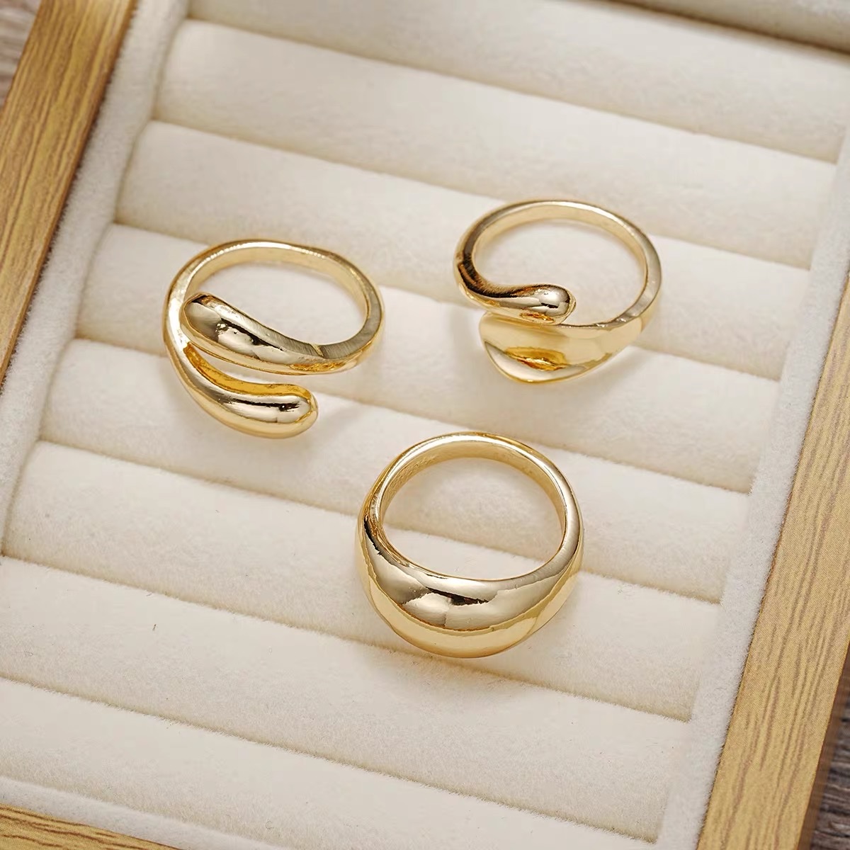 Rings set of 3 pieces金色不规则开口戒指3件套个性气质食指戒女指环细节图