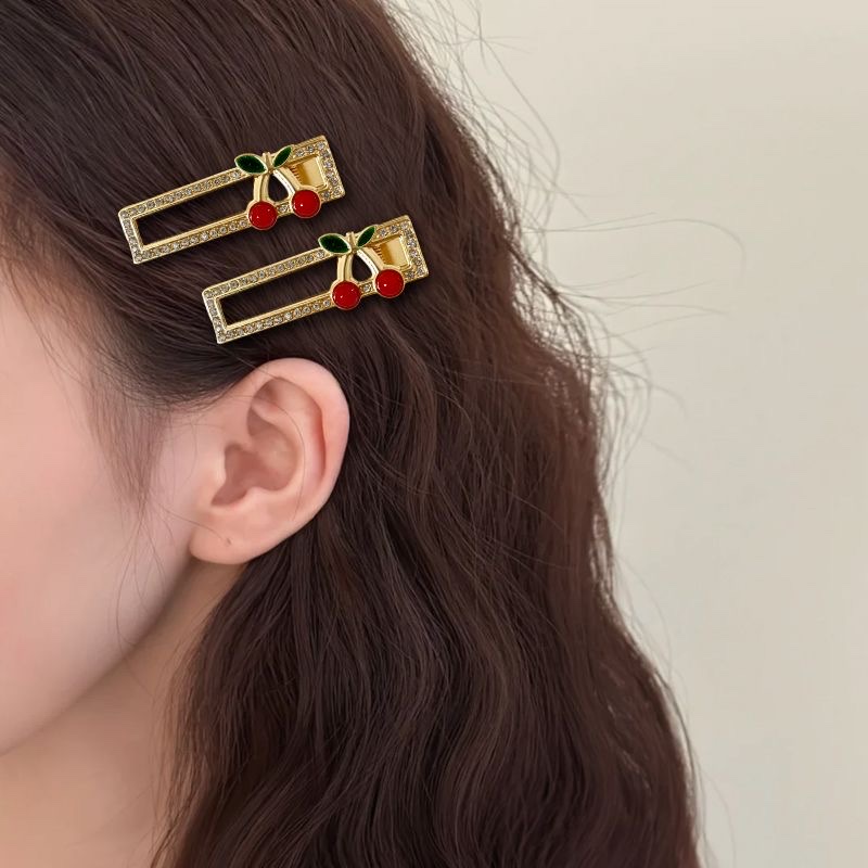 Cute cherry hair clips, high-end duckbill girl side light luxury hair clips, broken hair bangs new style clips, best-selling headwear hair clips Item Picture