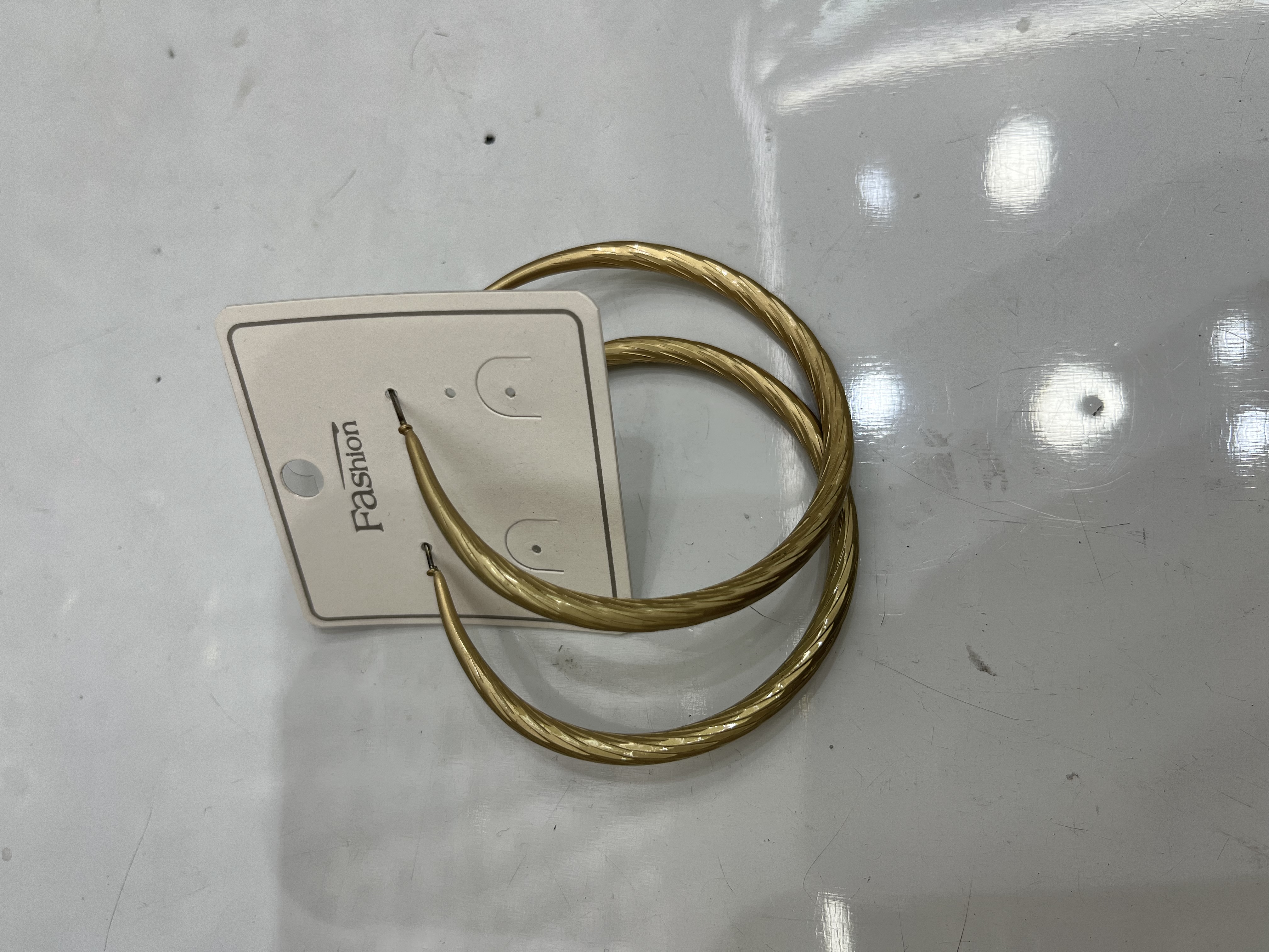 S925纯银镶嵌钛钢五金链条 木质十字架吊坠 高级饰品耐磨耐腐蚀不易变色时尚大气上档次产品图