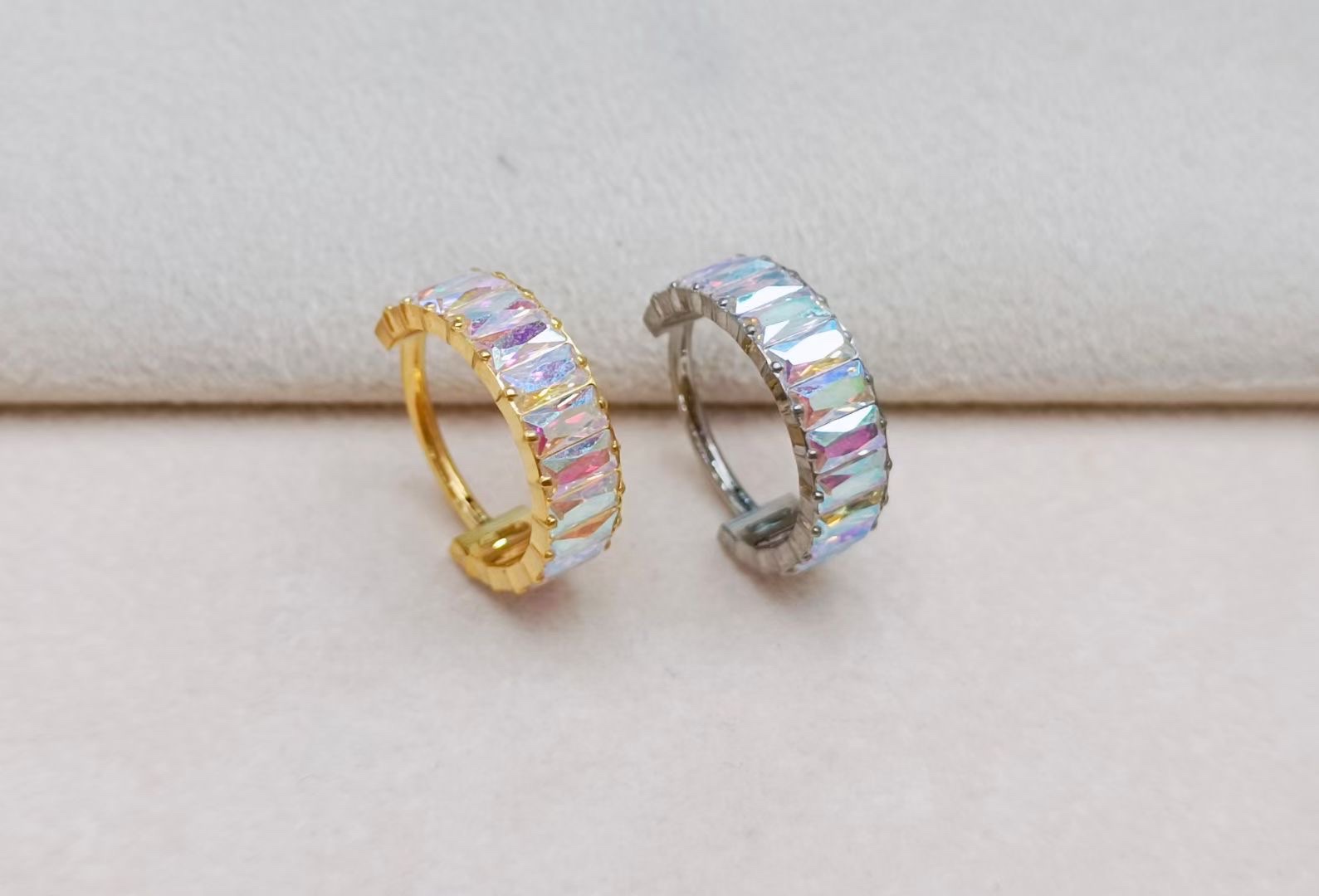 G23 钛合金耳钉唇钉 时尚+百搭厂家直销饰品细节图