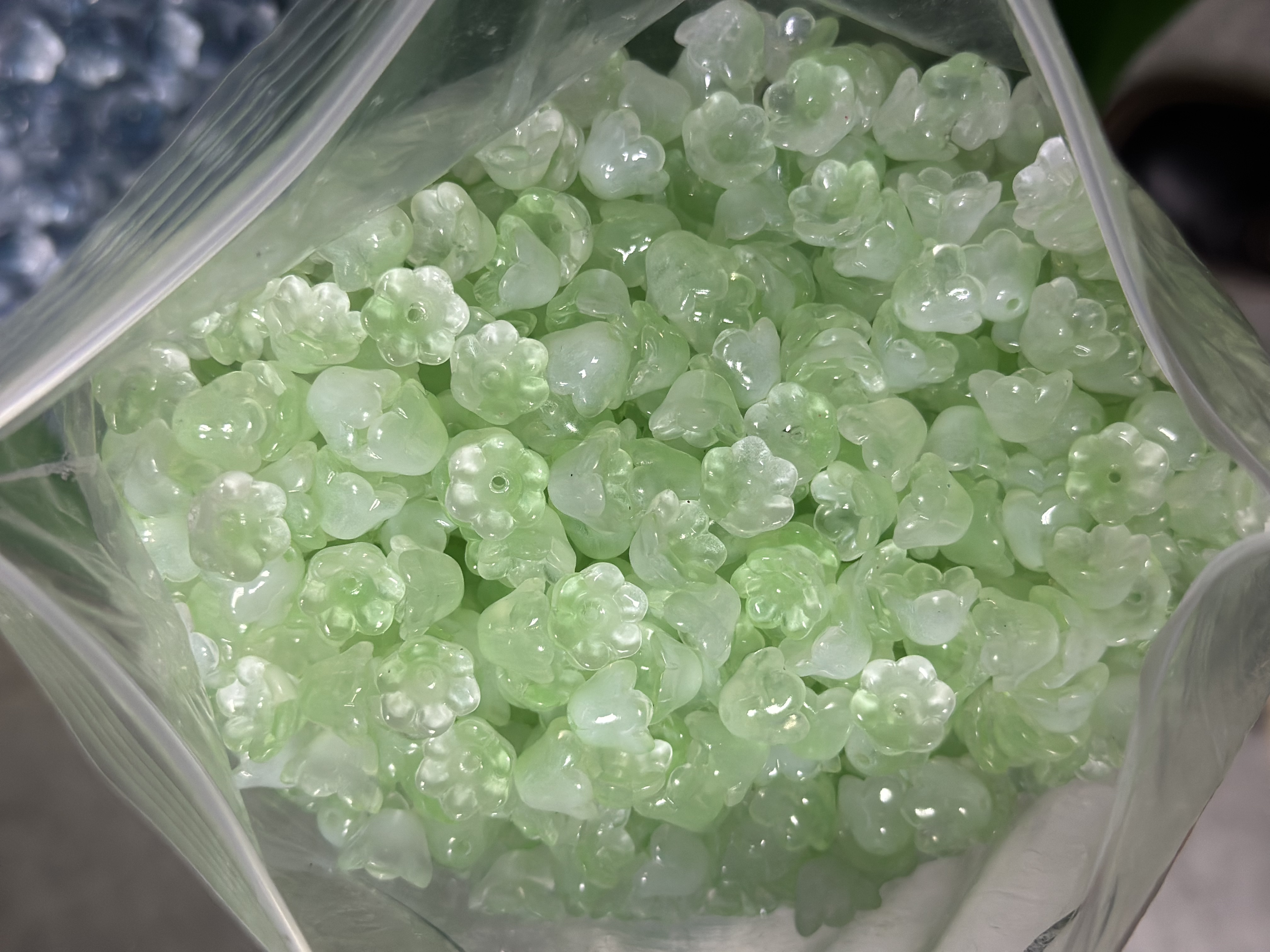 琉璃珠7x12mm铃兰花散珠风铃草花苞铃铛花铃diy饰品发簪串珠材料铃兰花厂家直销详情图17