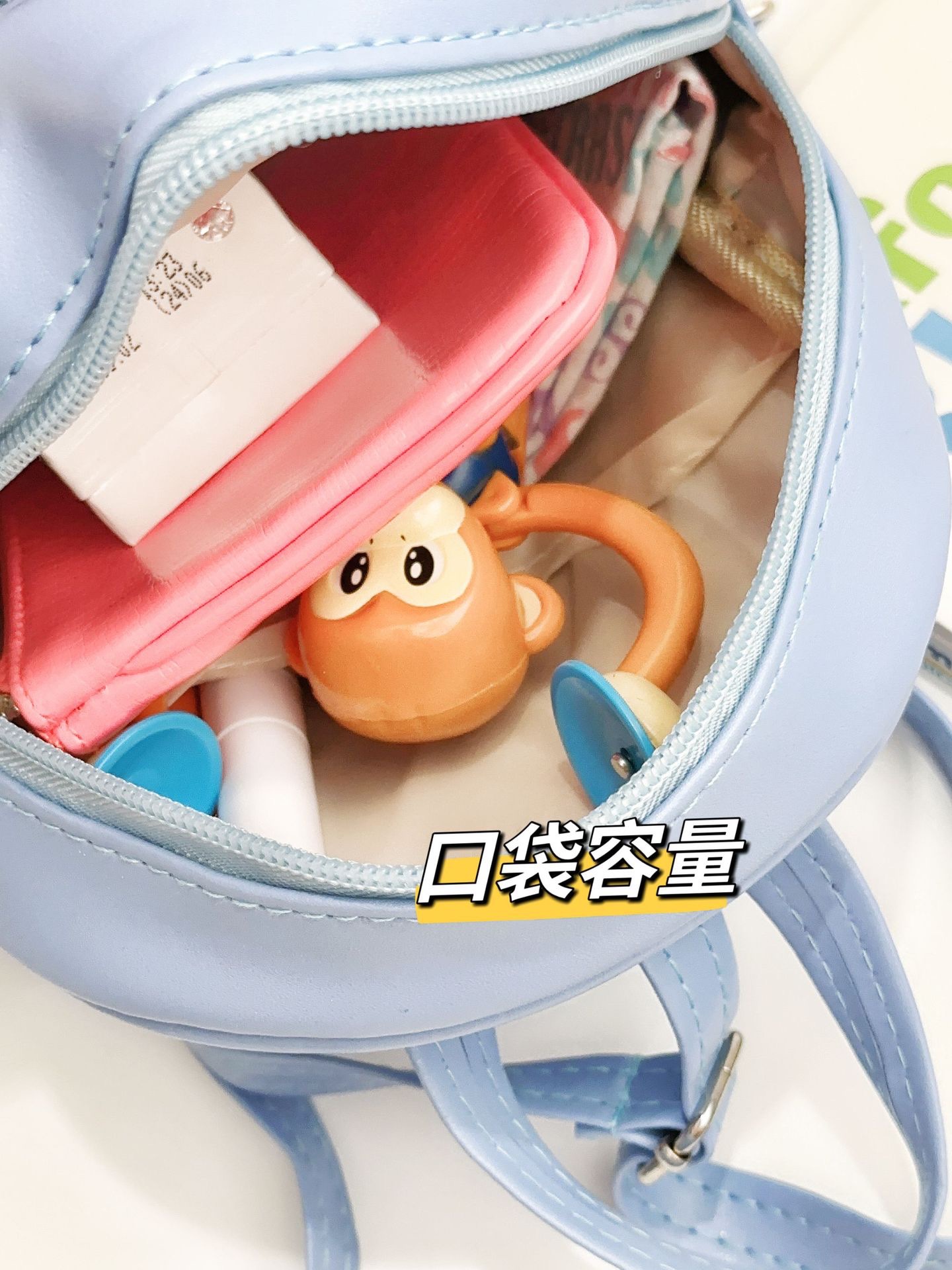 新款亮片儿童可爱卡通公主米奇双肩包详情图6
